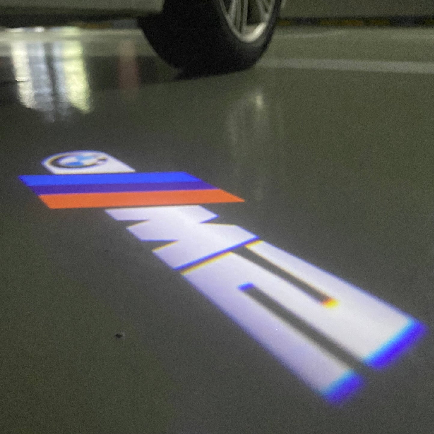 BMW  2 SERIES M2 LOGO PROJECTOT LIGHTS (quantity 1 = 1 sets/2 door lights) Nr.6024t05