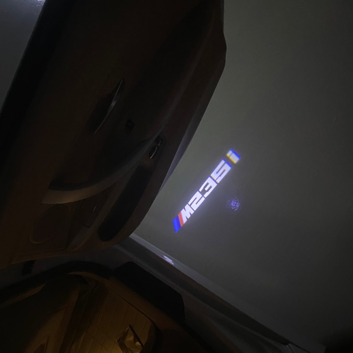 BMW 2 SERIES M235  LOGO PROJECTOT LIGHTS (quantity 1 = 1 sets/2 door lights) Nr.6024q2G