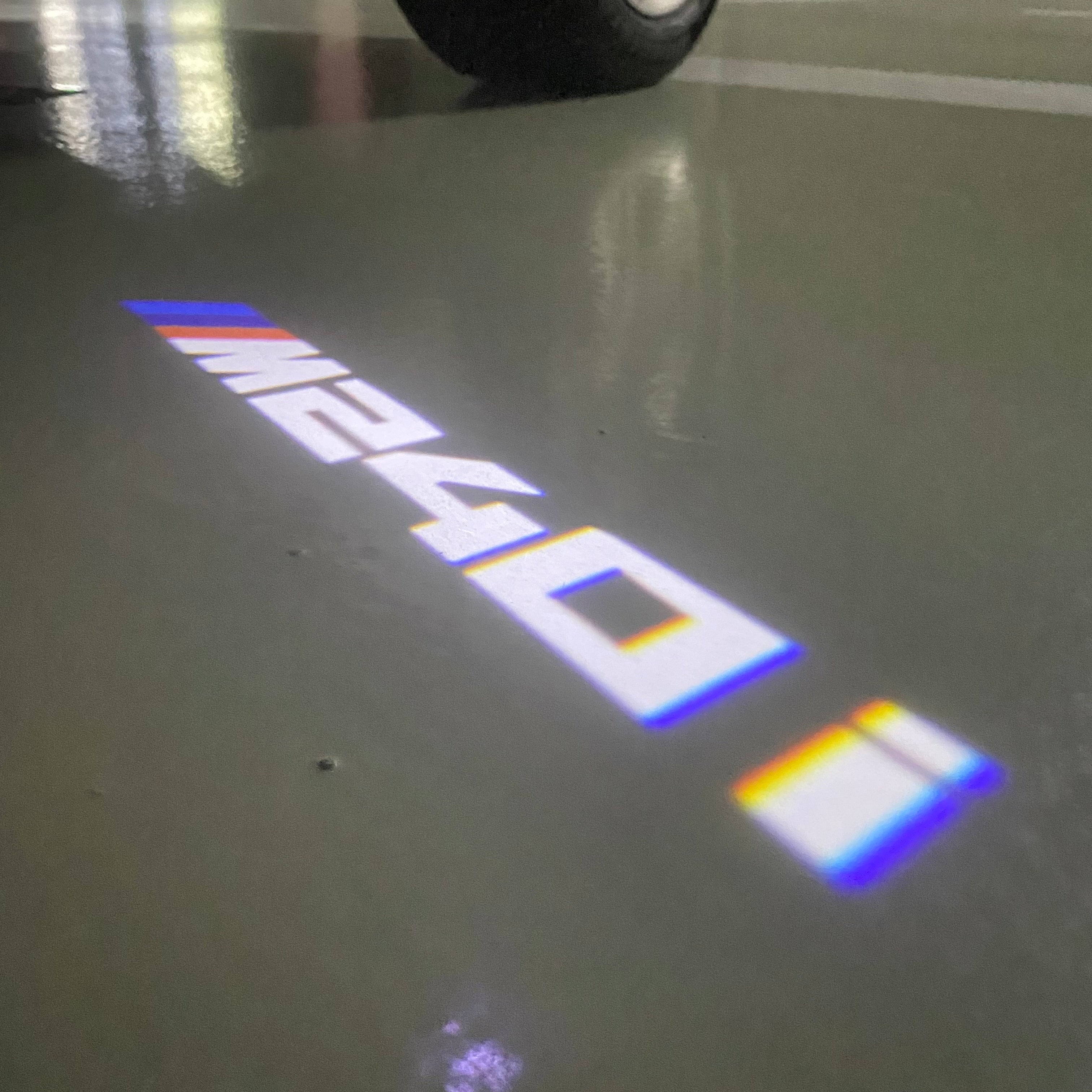 BMW 2 SERIES M240  LOGO PROJECTOT LIGHTS (quantity 1 = 1 sets/2 door lights) Nr.6024t2G