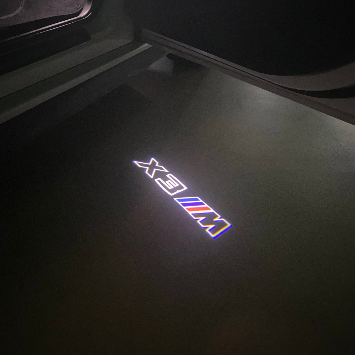 BMW  X3M LOGO PROJECTOT LIGHTS (quantity 1 = 1 sets/2 door lights) Nr.6024q0t21