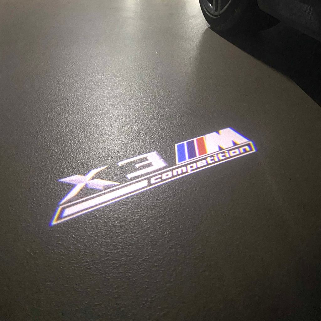 BMW M3 LOGO PROJECTOR LIGHTS Nr.24 (الكمية 1 = 1 مجموعة / 2 أضواء باب)