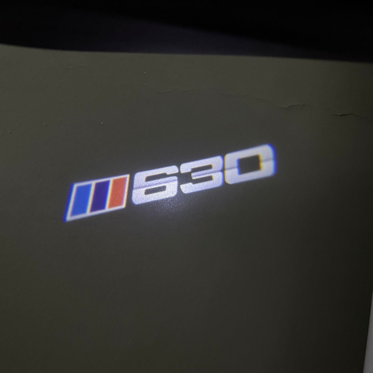 BMW 6 SERIES 630  LOGO PROJECTOT LIGHTS (quantity 1 = 1 sets/2 door lights) Nr.6024q119