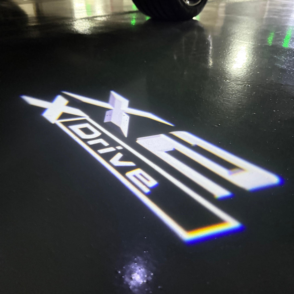 BMW M3 LOGO PROJECTOR LIGHTS Nr.24 (الكمية 1 = 1 مجموعة / 2 أضواء باب)