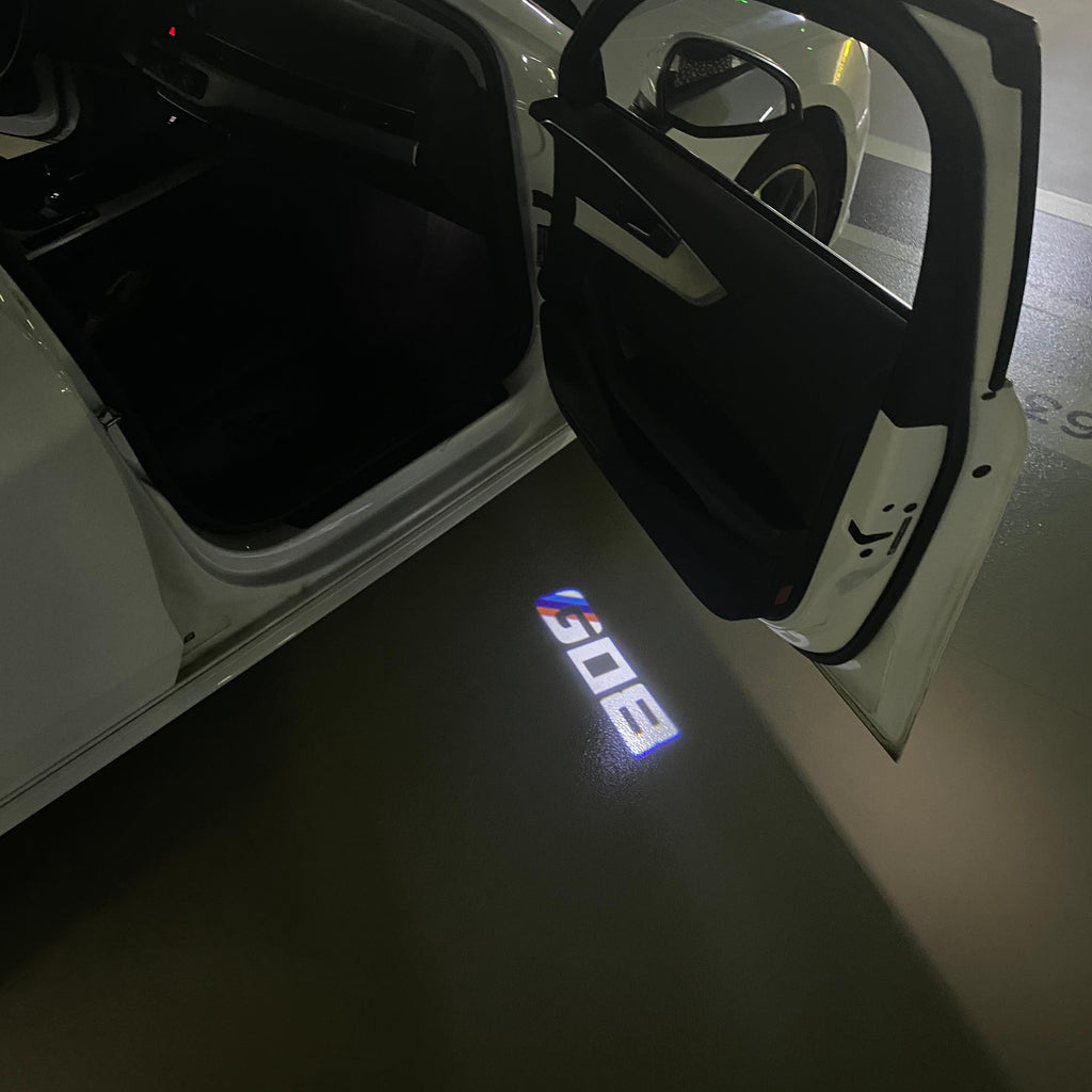 LUCES DE PROYECTOR DEL LOGOTIPO BMW M3 Nr.24 (cantidad 1 = 1 juegos / 2 luces de puerta)