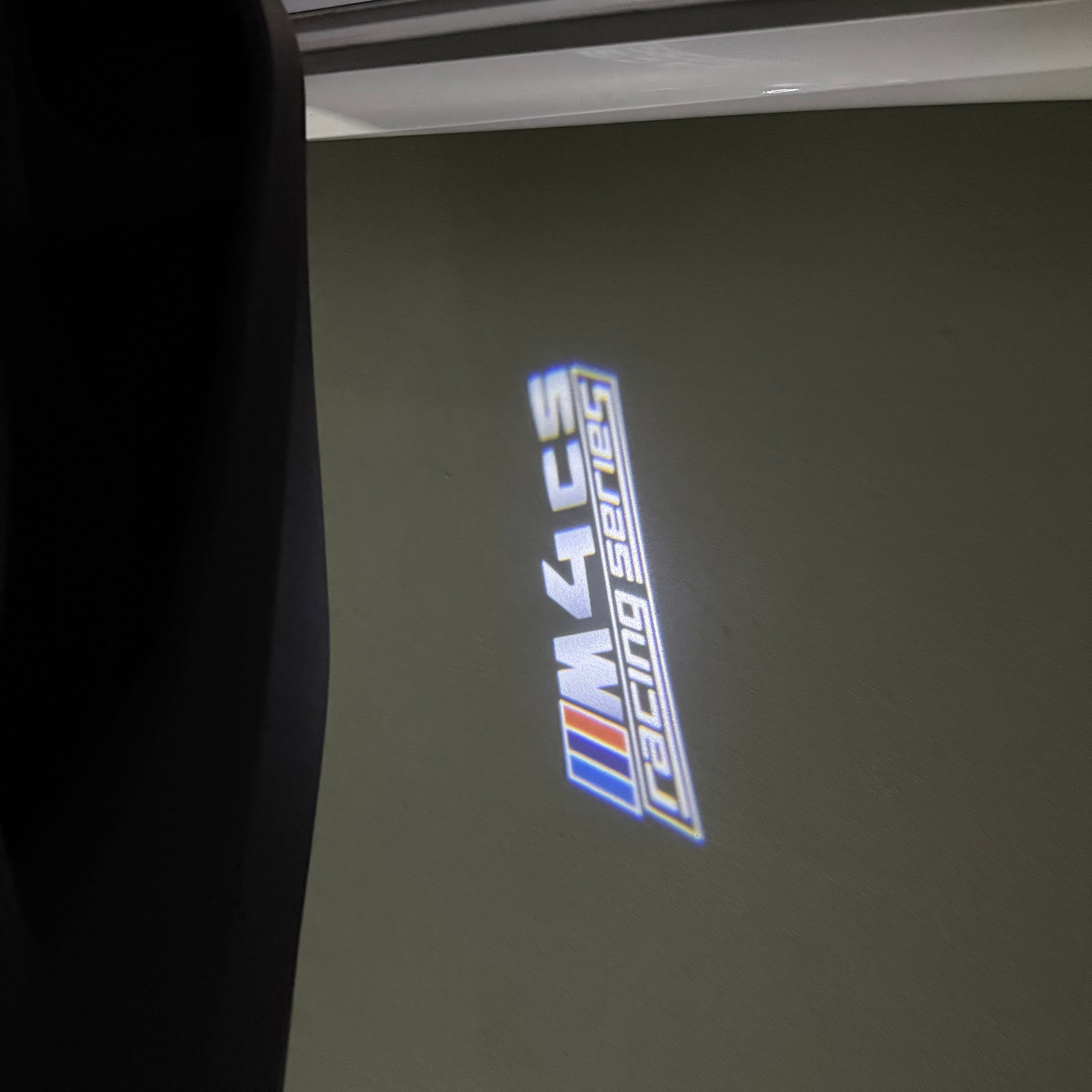 BMW 4 SERIES M4  LOGO PROJECTOT LIGHTS (quantity 1 = 1 sets/2 door lights) Nr.6024q49