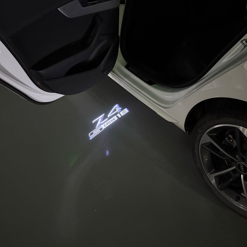 BMW M3 LOGO PROJECTOT LIGHTS Nr.24 (Menge 1 = 1 Sets/2 Türleuchten)