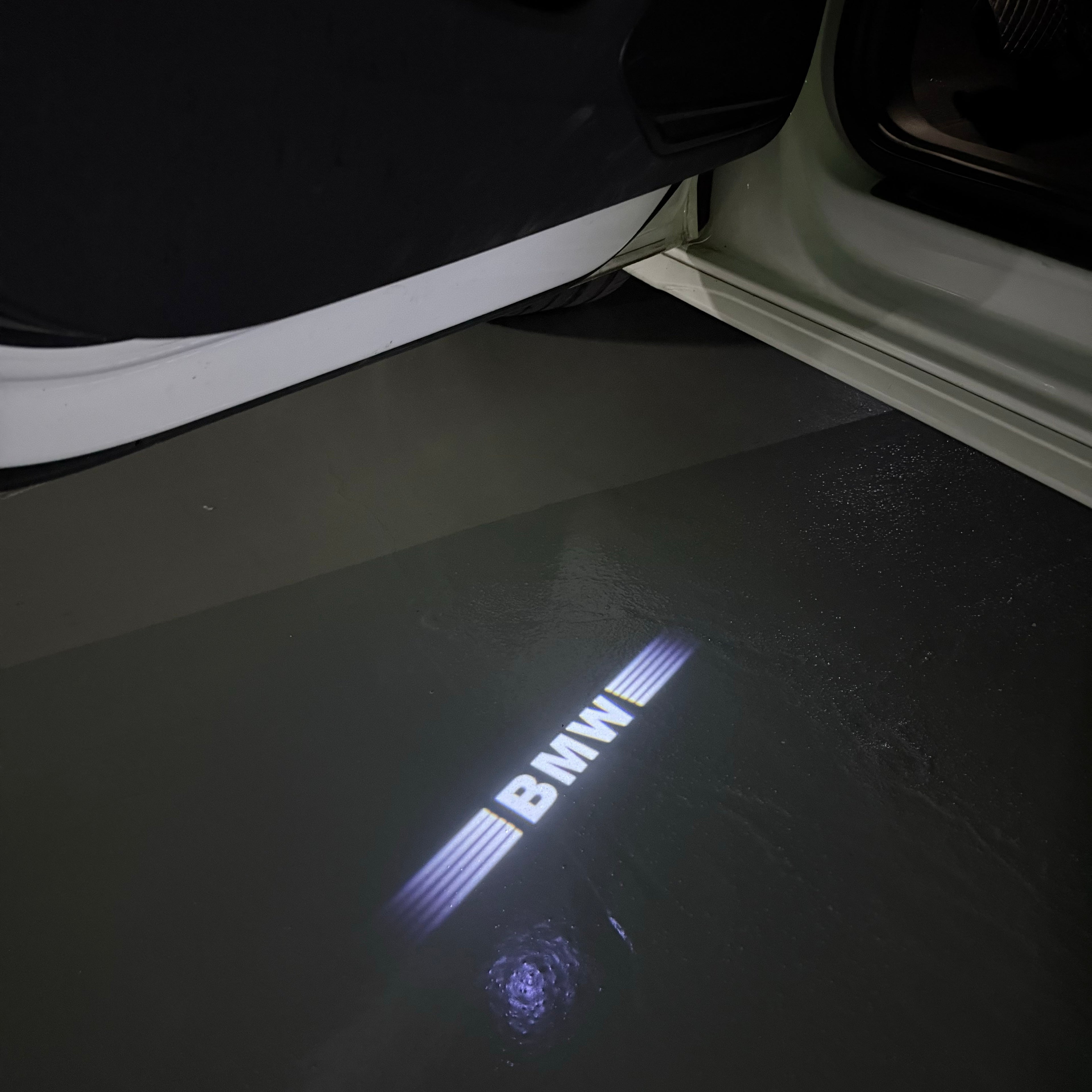 BMW  Original  LOGO PROJECTOT LIGHTS Nr.6004