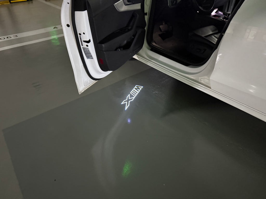 ÉCLAIRAGE DE PROJECTEUR BMW M3 LOGO Nr.24 (quantité 1 = 1 jeux / 2 feux de porte)