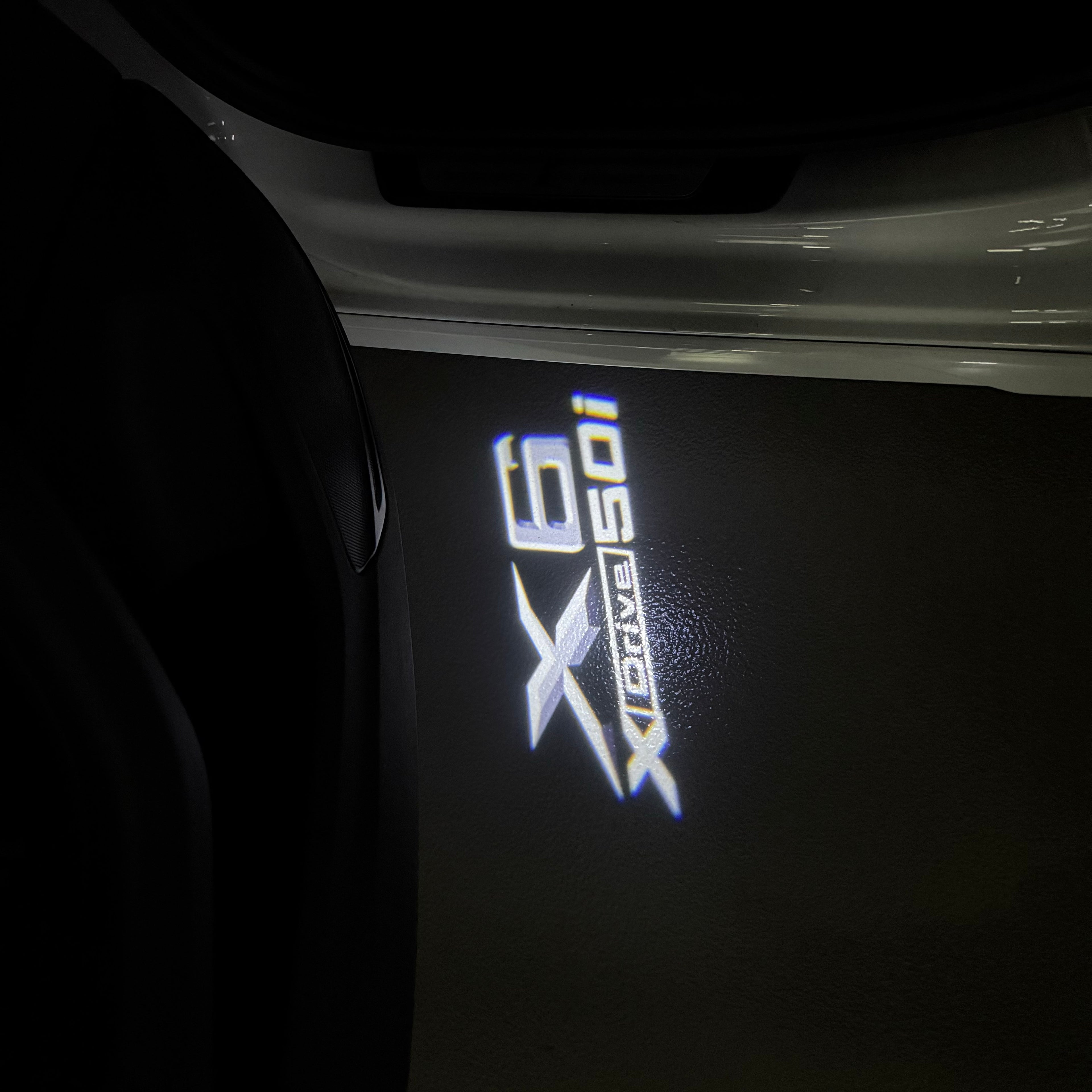 BMW M3 LOGO PROJECTOT LIGHTS Nr.24 (Menge 1 = 1 Sets/2 Türleuchten)