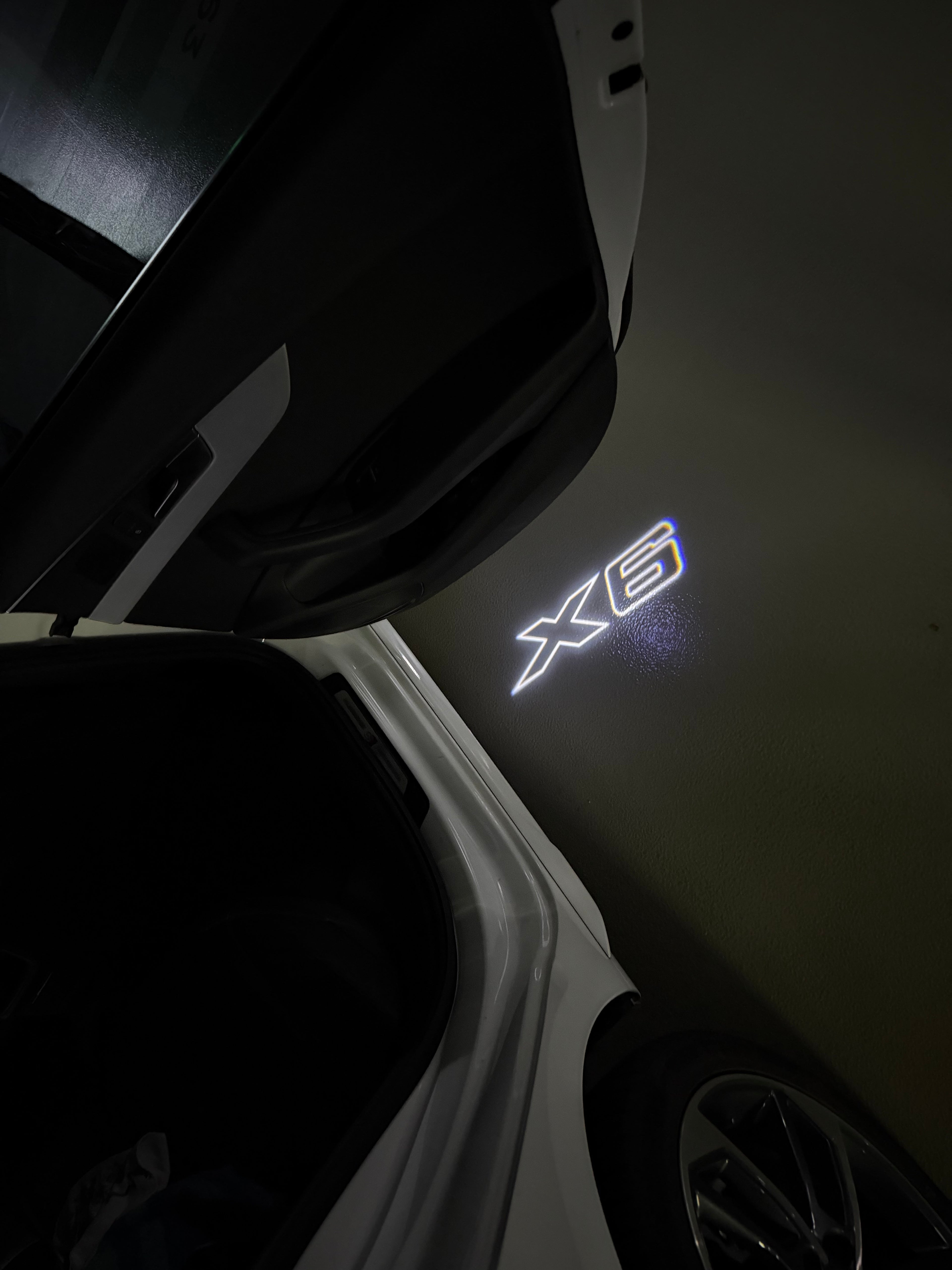 BMW M3 LOGO PROJECTOT LIGHTS Nr.24 (Menge 1 = 1 Sets/2 Türleuchten)