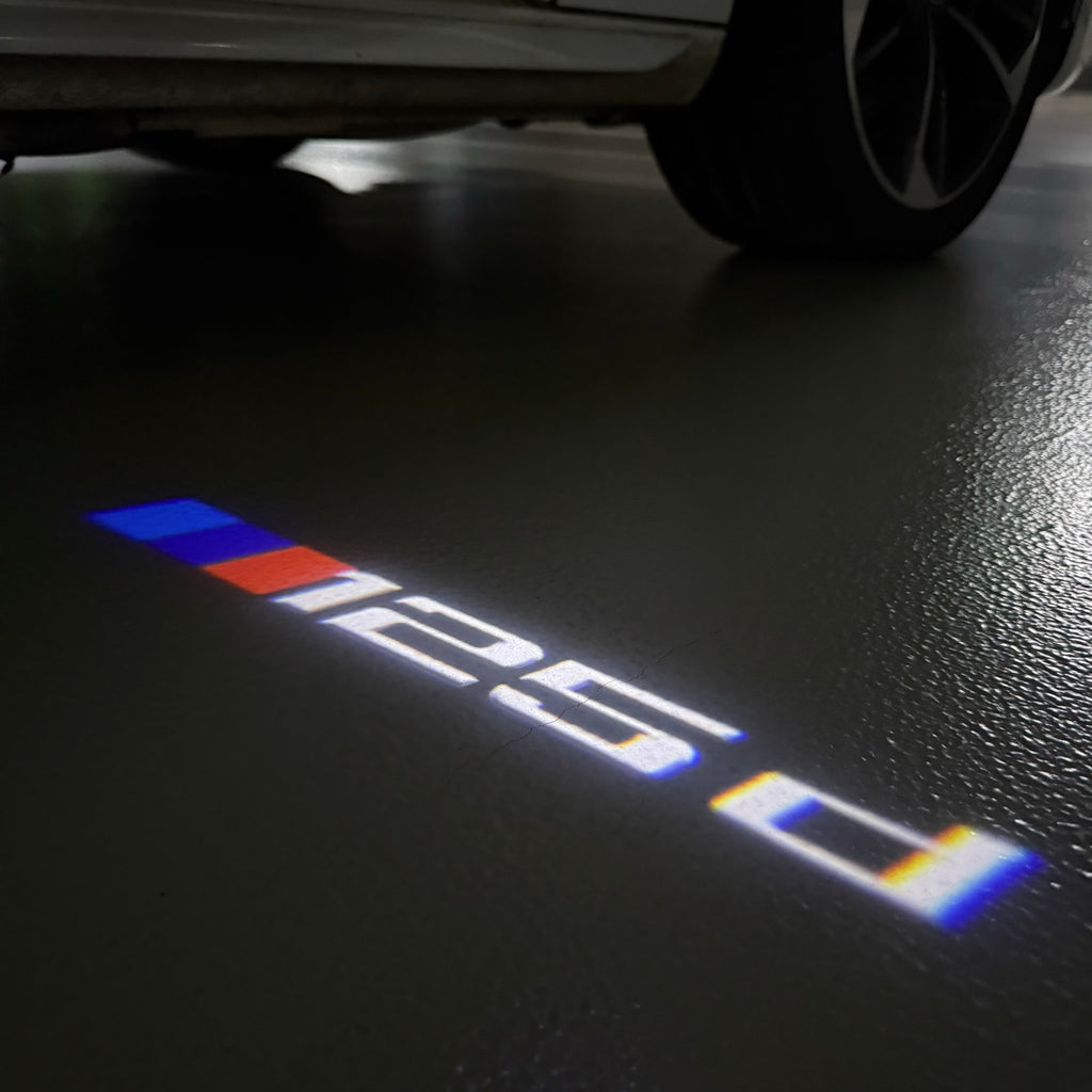 BMW M3 LOGO PROJECTOT LIGHTS Nr.24 (Menge 1 = 1 Sets/2 Türleuchten)