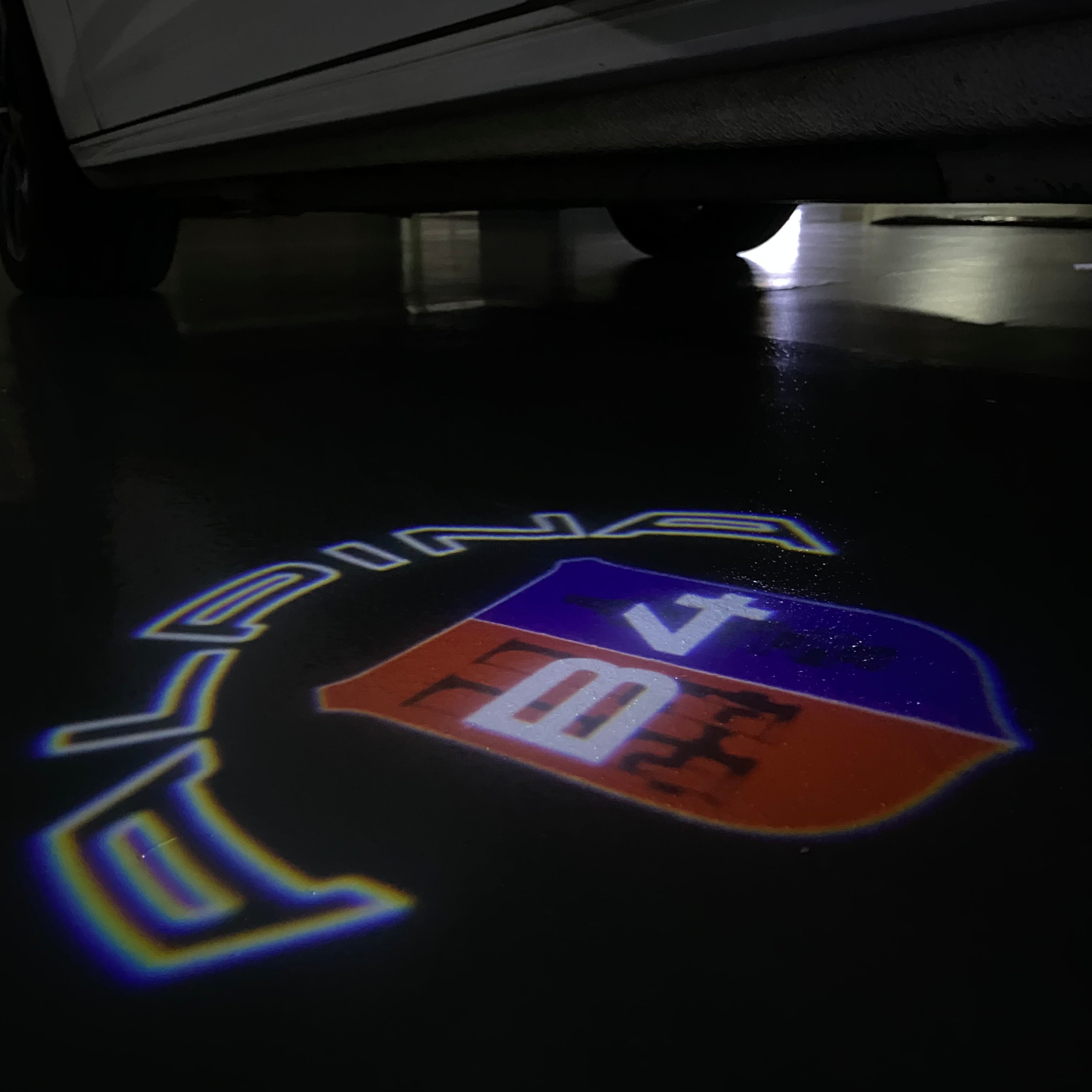 ALPINA B4 LOGO PROJECTOT LIGHTS  (quantity 1 = 1 sets/2 door lights) Nr.07A53