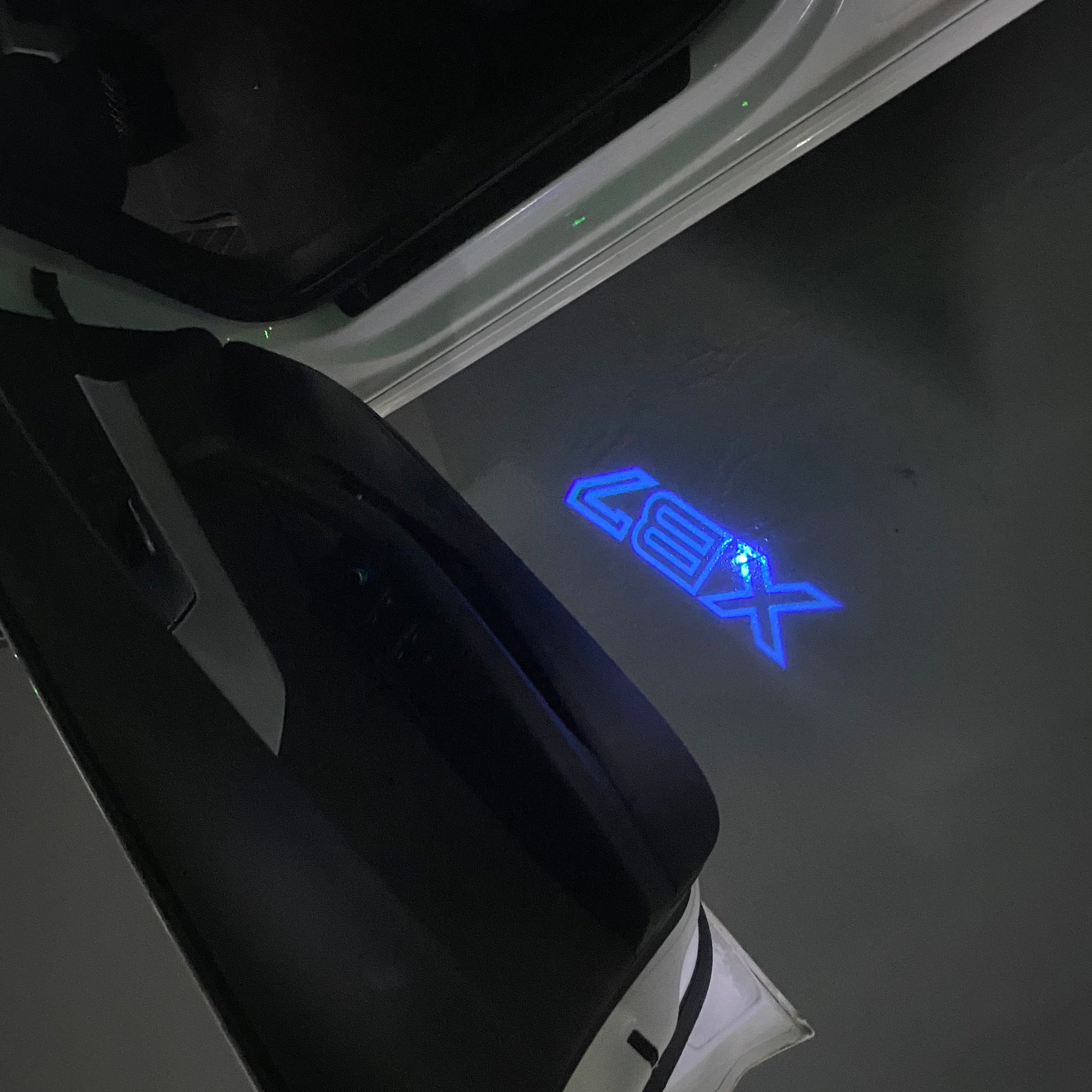 ALPINA XB7  LOGO PROJECTOT LIGHTS  (quantity 1 = 1 sets/2 door lights) Nr.07A69