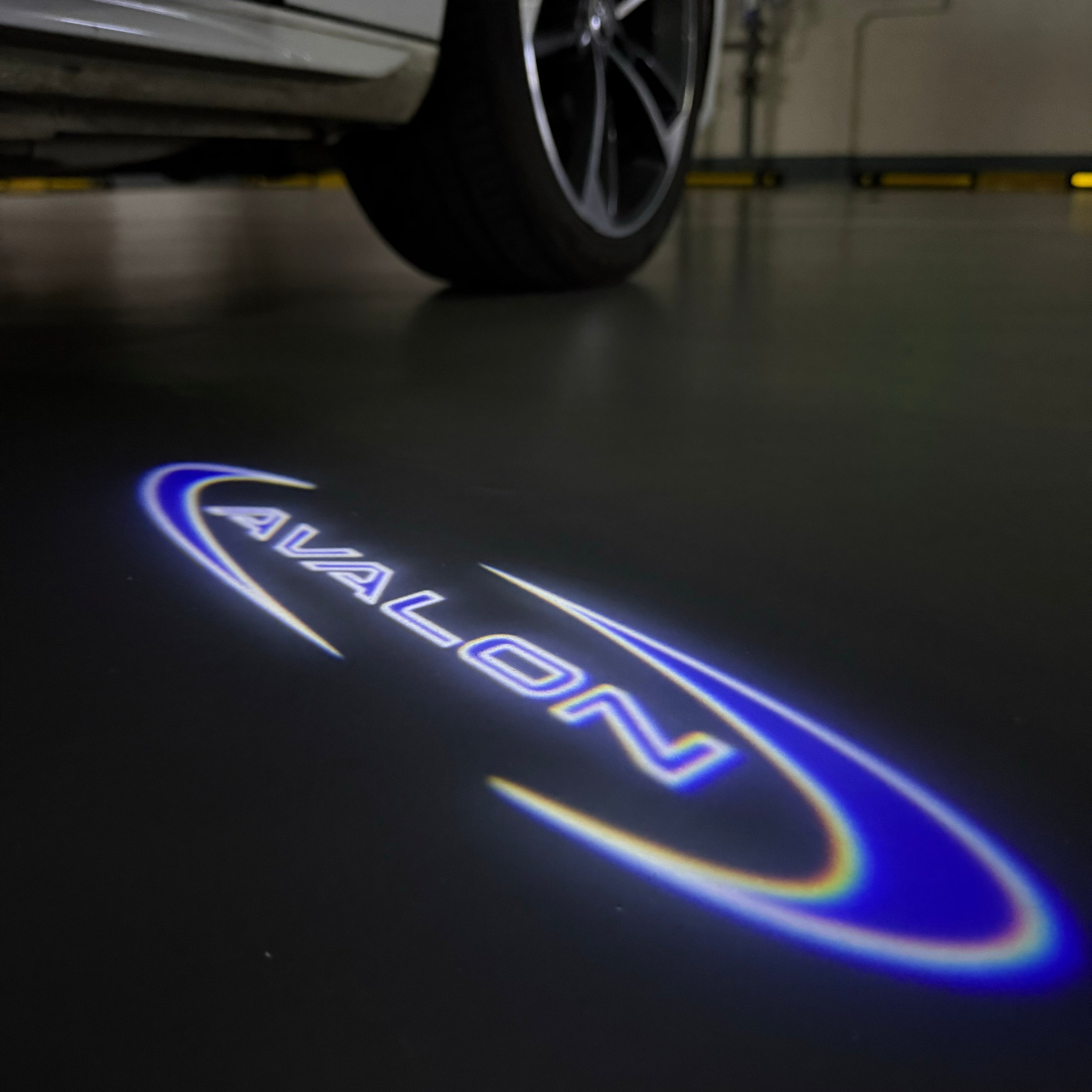 TOYOTA  AVALON LOGO PROJECROTR LIGHTS  (quantity 1 = 1 sets/2 door lights) Nr.0GP15