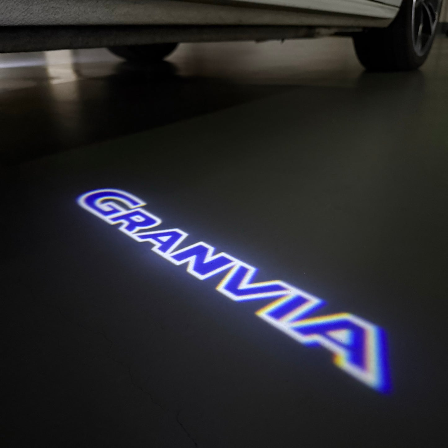 TOYOTA  GRANVIA  LOGO PROJECROTR LIGHTS  (quantity 1 = 1 sets/2 door lights) Nr.0GP36