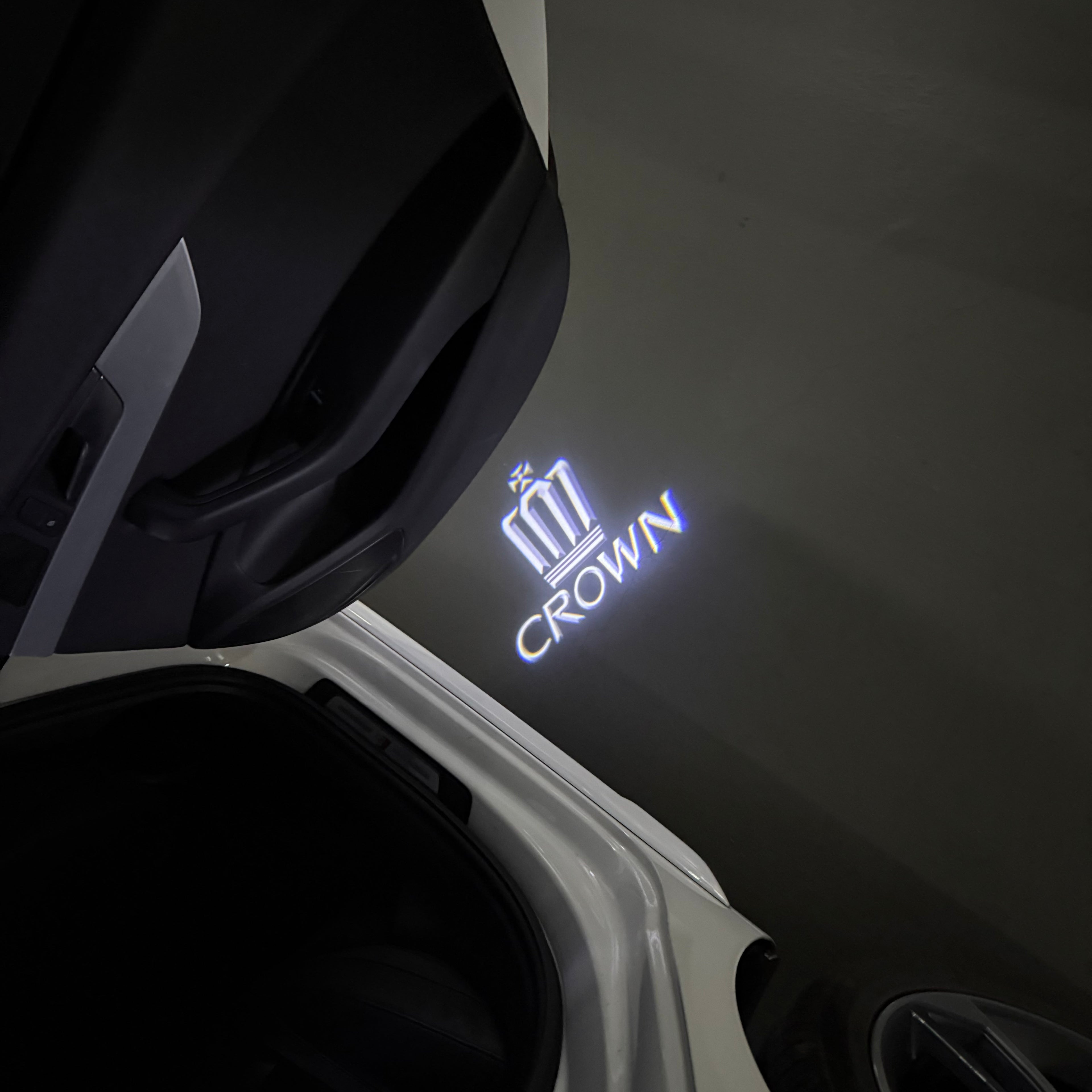 TOYOTA CROWN  LOGO PROJECROTR LIGHTS  (quantity 1 = 1 sets/2 door lights) Nr.0GP27