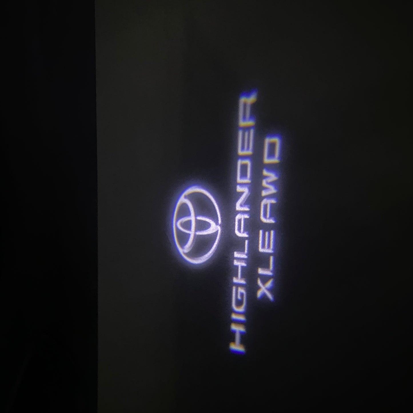 TOYOTA  HIGHLANDER LOGO PROJECROTR LIGHTS  (quantity 1 = 1 sets/2 door lights) Nr.0GP40