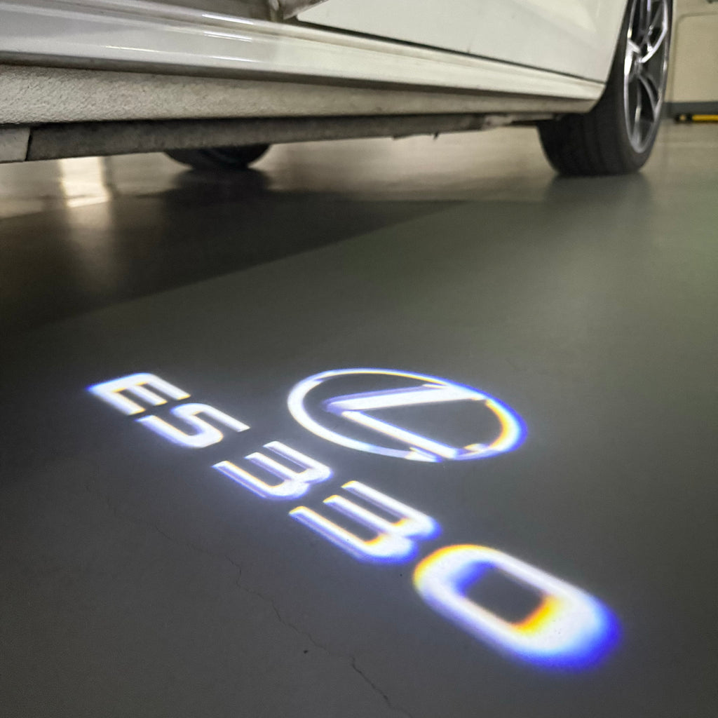LEXUS ES 330 LOGO PROJECROTR LIGHTS (quantity 1 = 1 sets/2 door lights)Nr.01a85