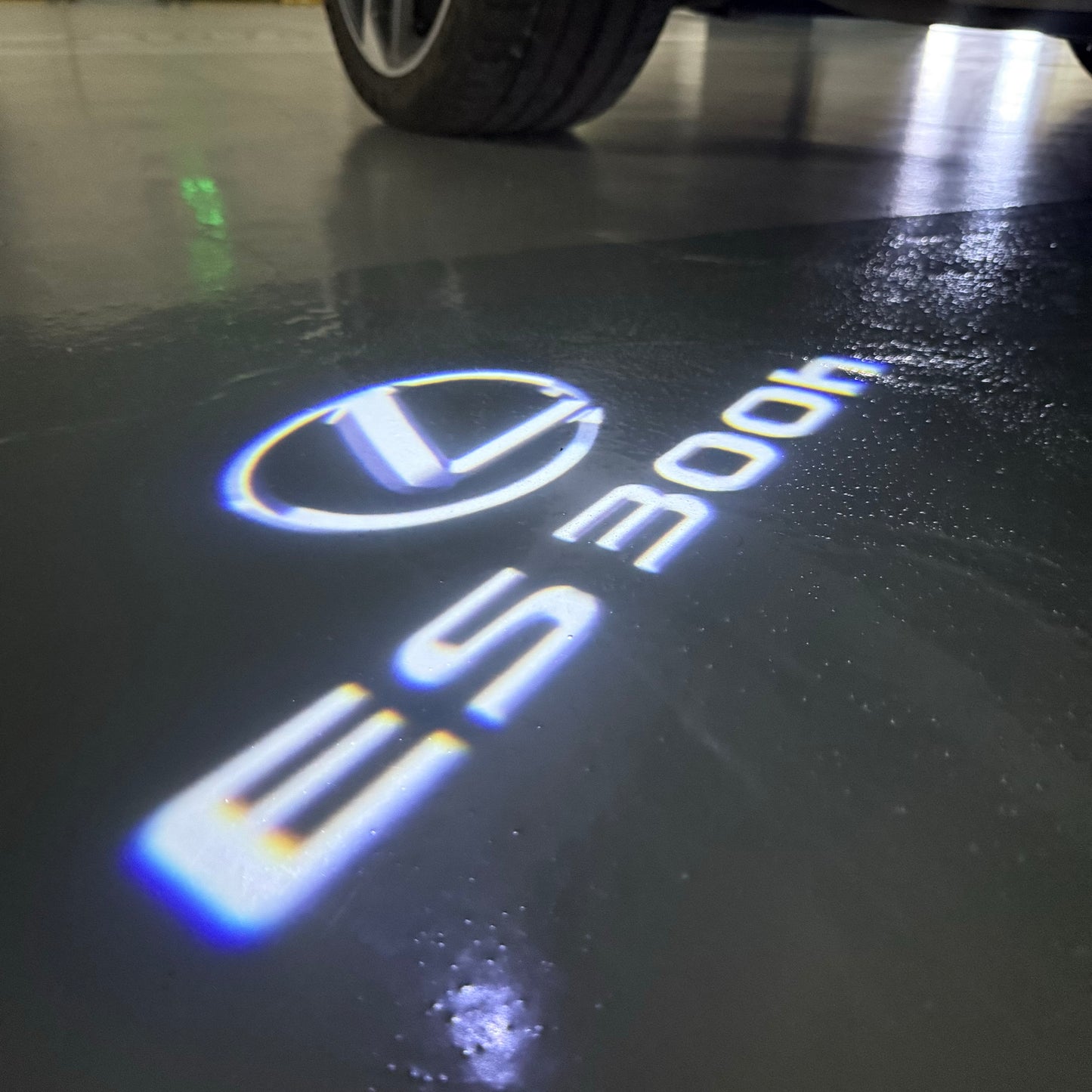LEXUS  ES 300h LOGO PROJECROTR LIGHTS (quantity 1 = 1 sets/2 door lights)Nr.01a81