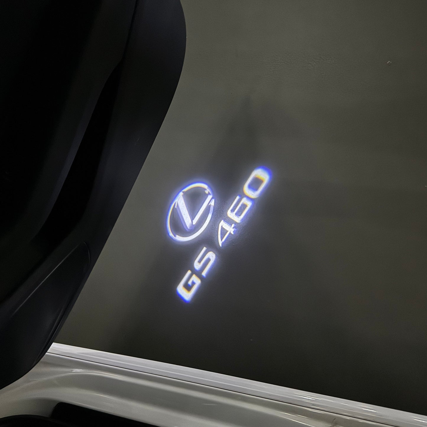 LEXUS  GS 460 LOGO PROJECROTR LIGHTS (quantity 1 = 1 sets/2 door lights)Nr.01a73