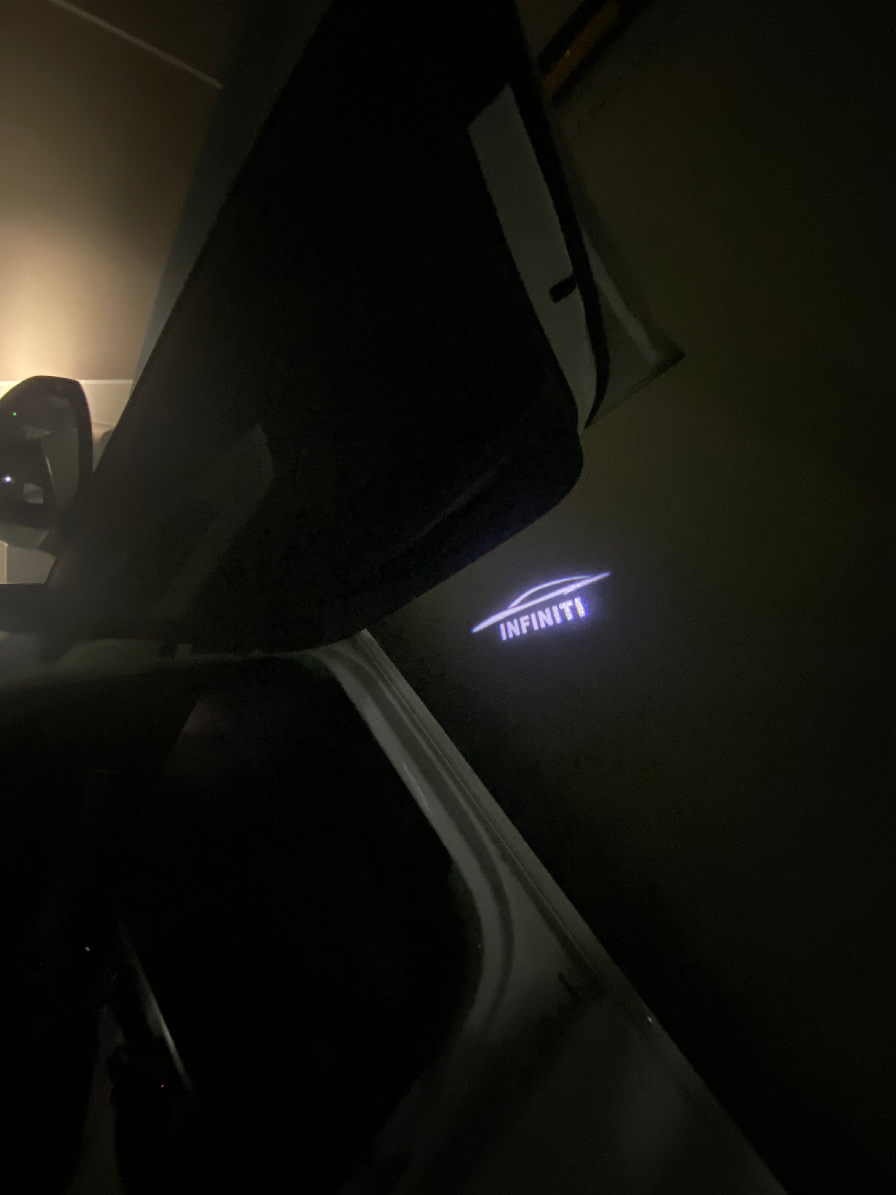 INFINITI Original LOGO PROJECROTR LIGHTS Nr.19 (quantity 1 = 1 sets/2 door lights)