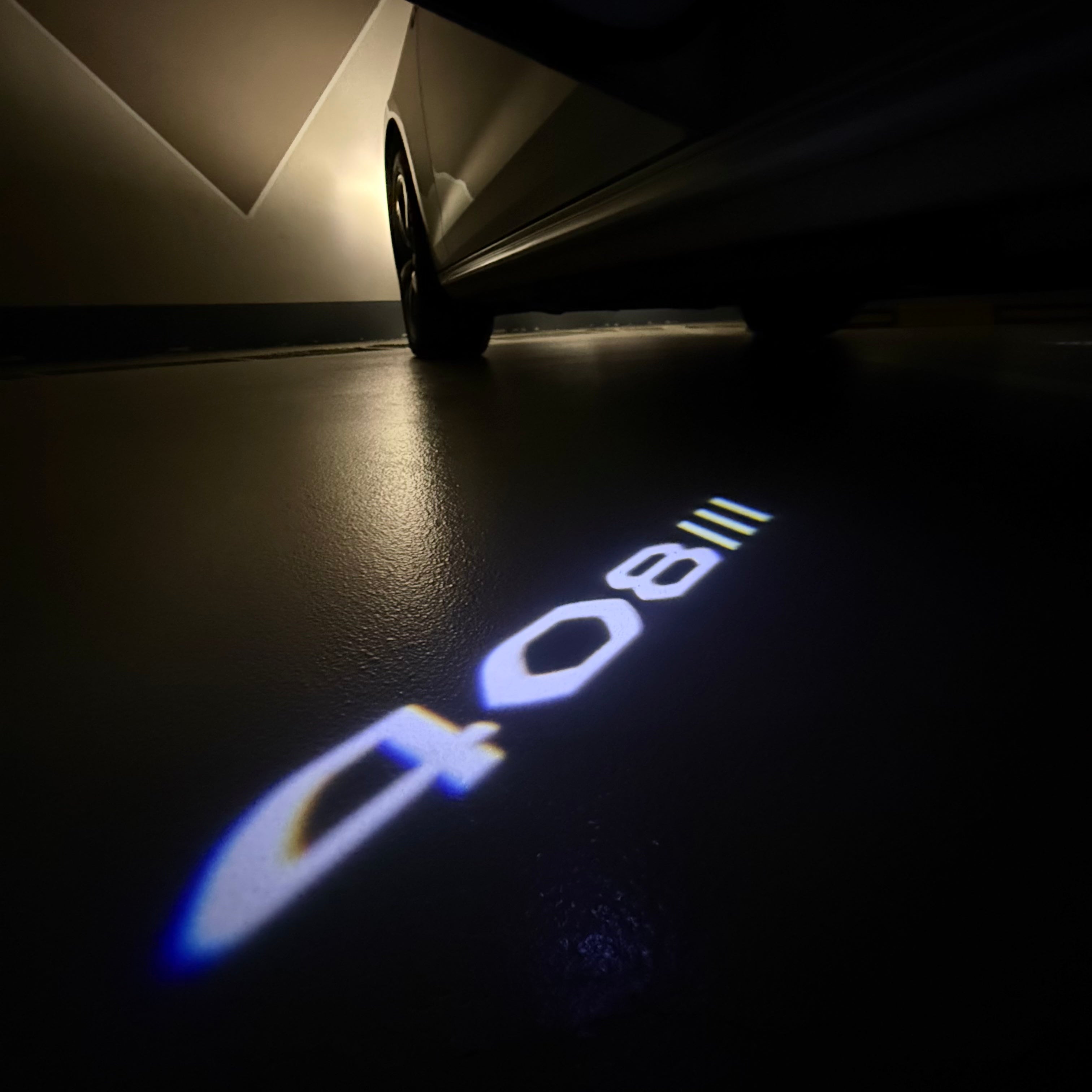 PEUGEOT 408 LOGO PROJECTOT LIGHTS (quantity 1 = 1 sets/2 door lights) Nr.6024q39