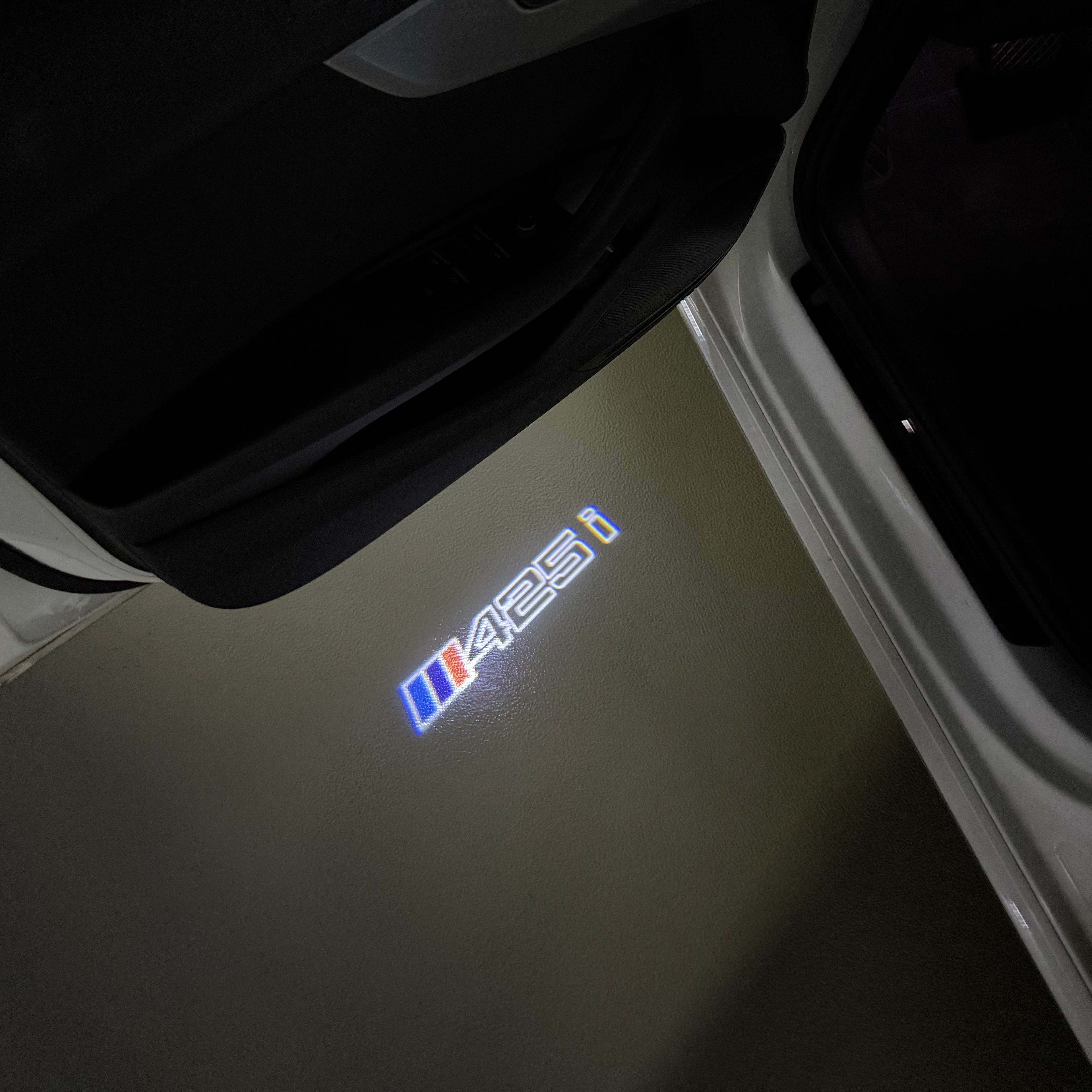 BMW  4 SERIES 425 i    LOGO PROJECTOT LIGHTS (quantity 1 = 1 sets/2 door lights) Nr.6024q52