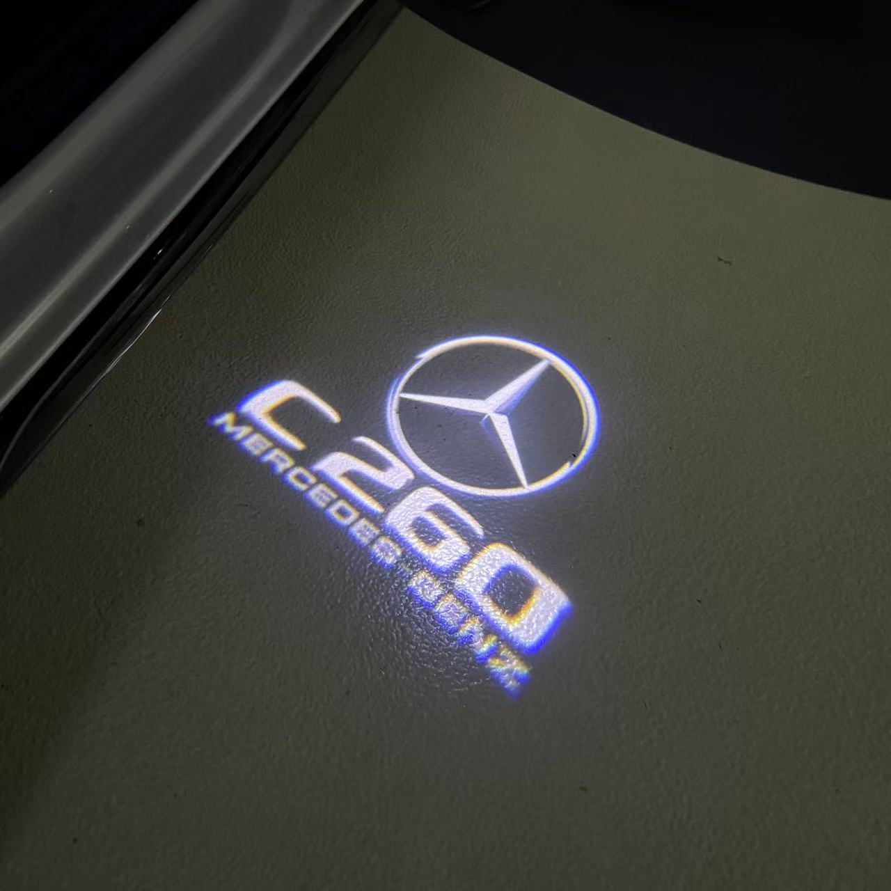 MERCEDES BENZ  C 260 LOGO PROJECTOT LIGHTS  (quantity 1 = 1 sets/2 door lights)Nr.03f030