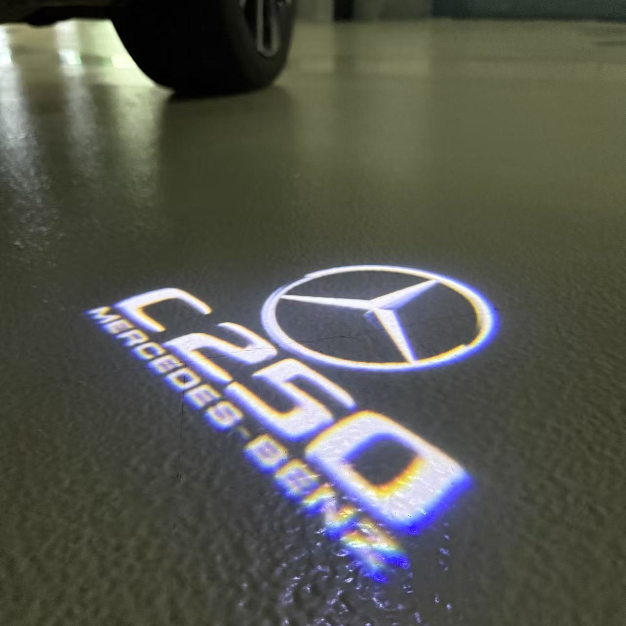 MERCEDES BENZ  C 250 LOGO PROJECTOT LIGHTS  (quantity 1 = 1 sets/2 door lights)Nr.03f027