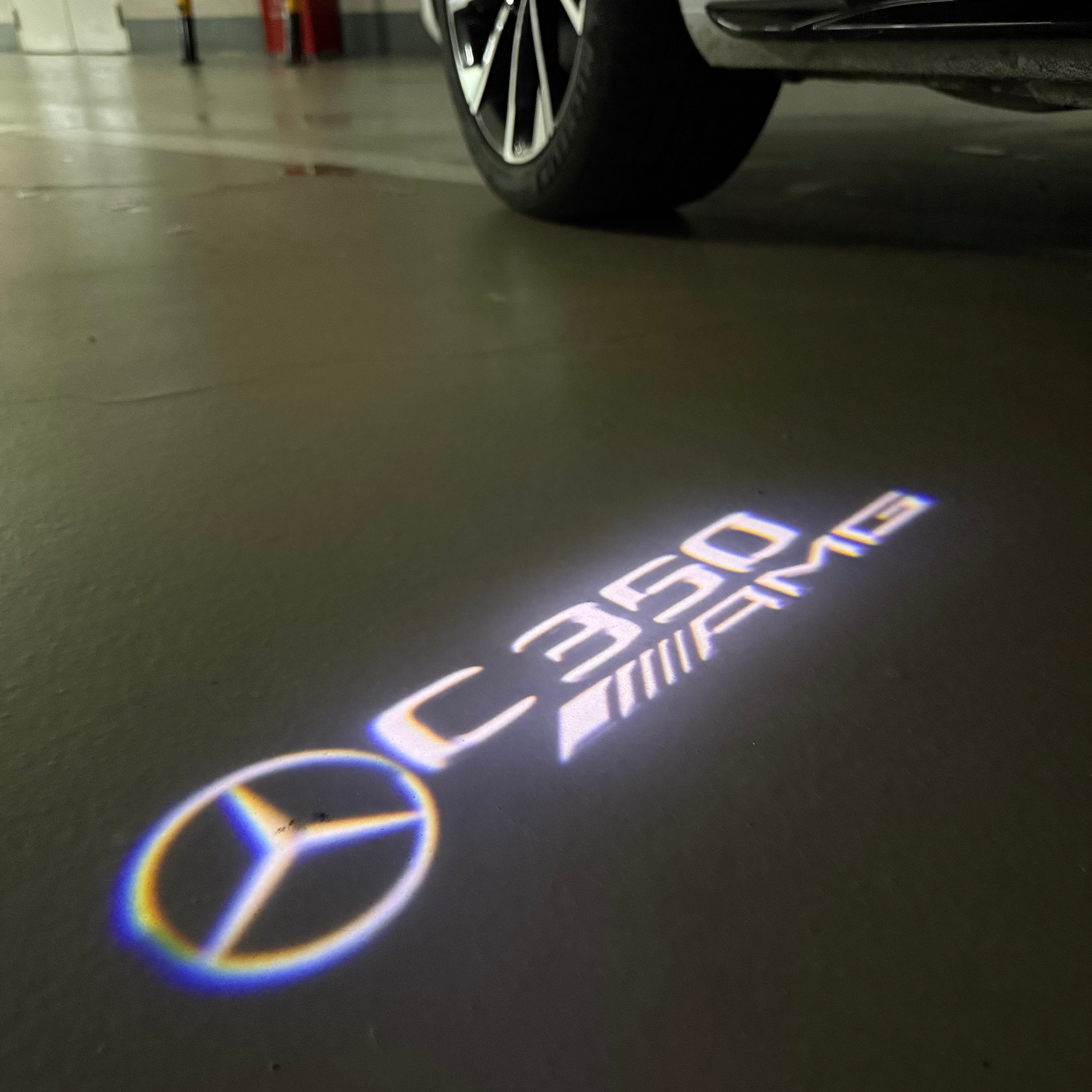 MERCEDES BENZ  C 350 AMG LOGO PROJECTOT LIGHTS  (quantity 1 = 1 sets/2 door lights)Nr.03f042