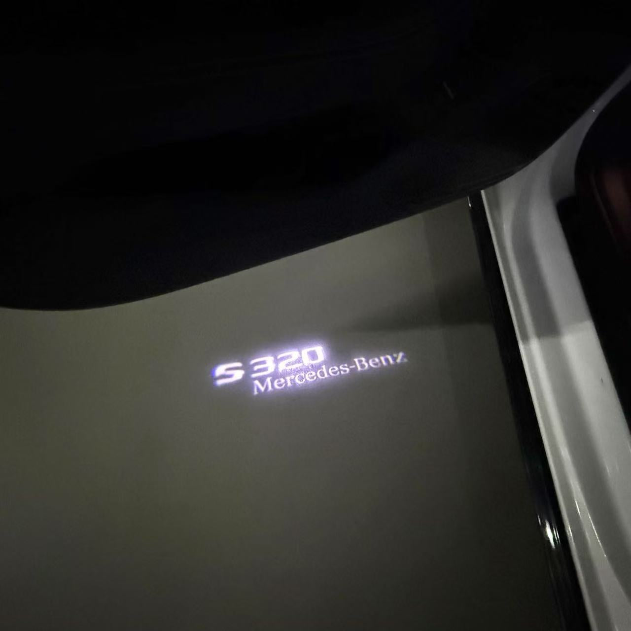 MERCEDES BENZ S 320 LOGO PROJECTOR LIGHTS  (quantity 1 = 1 sets/2 door lights)Nr.03f025