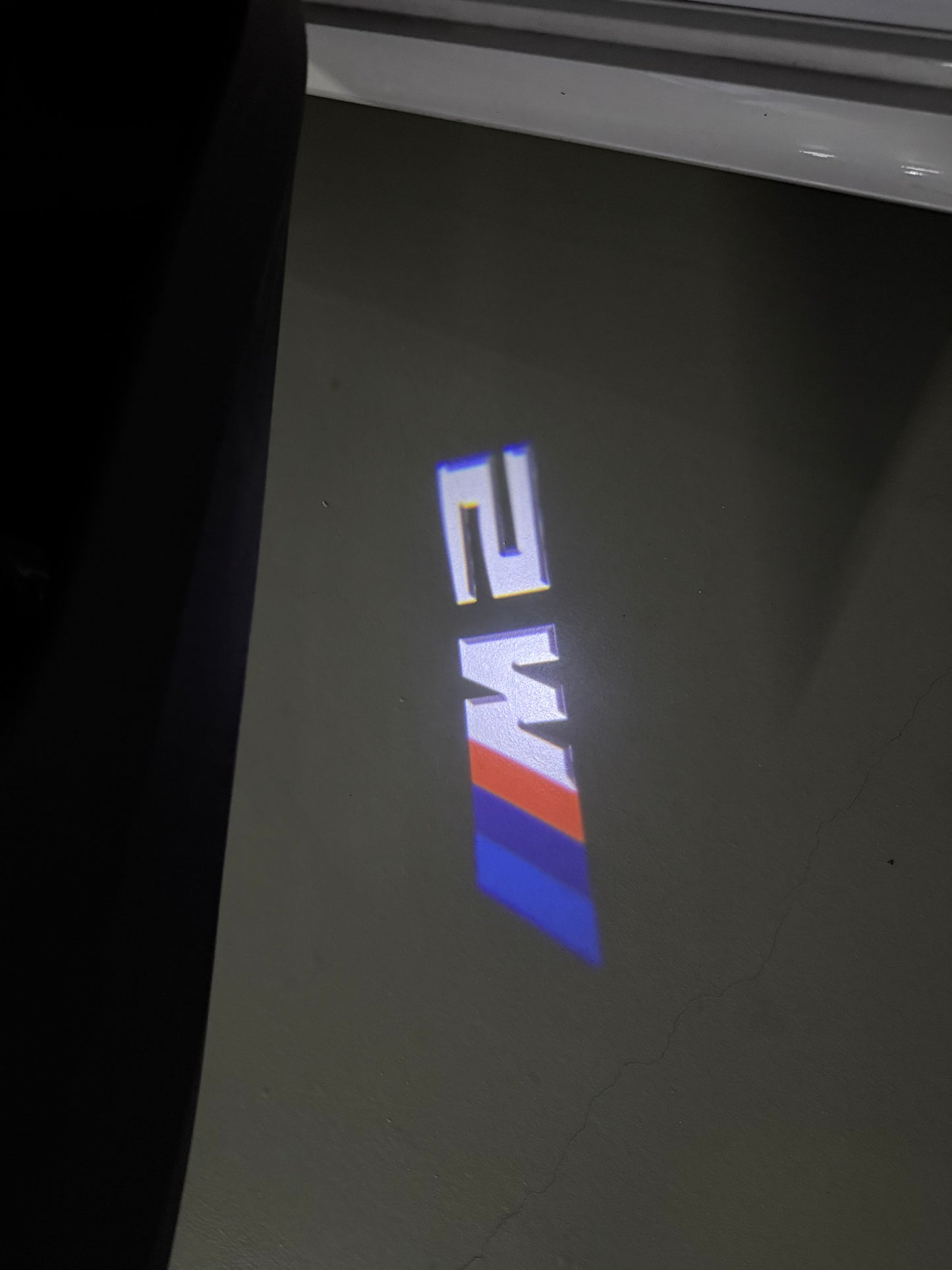 BMW 2 SERIES M2  LOGO PROJECTOT LIGHTS (quantity 1 = 1 sets/2 door lights) Nr.6024q20