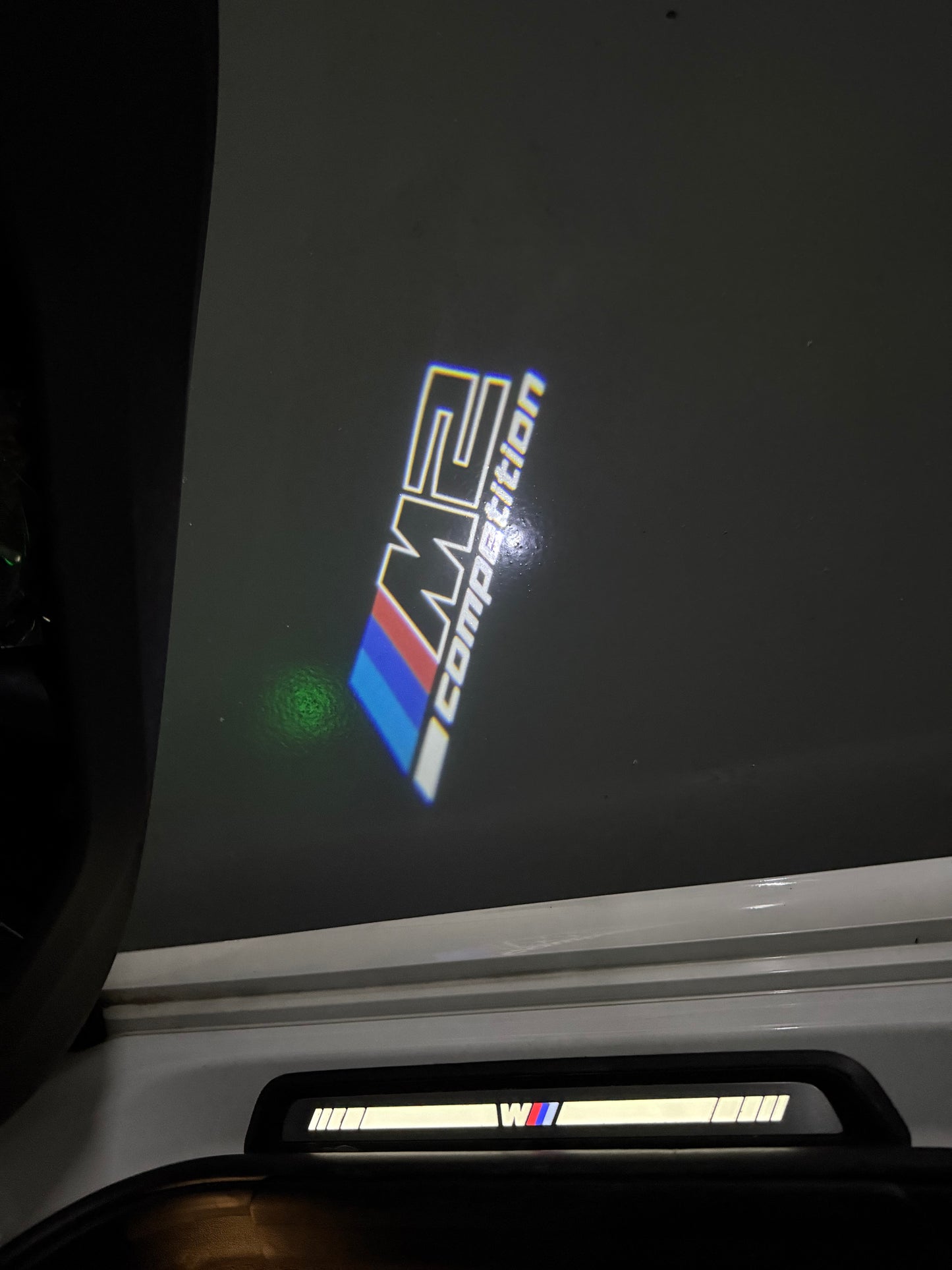 BMW 2 SERIES M2   LOGO PROJECTOT LIGHTS (quantity 1 = 1 sets/2 door lights) Nr.6024q26