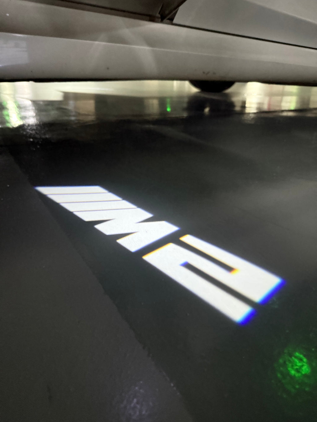 BMW 2 SERIES M2  LOGO PROJECTOT LIGHTS (quantity 1 = 1 sets/2 door lights) Nr.6024t21