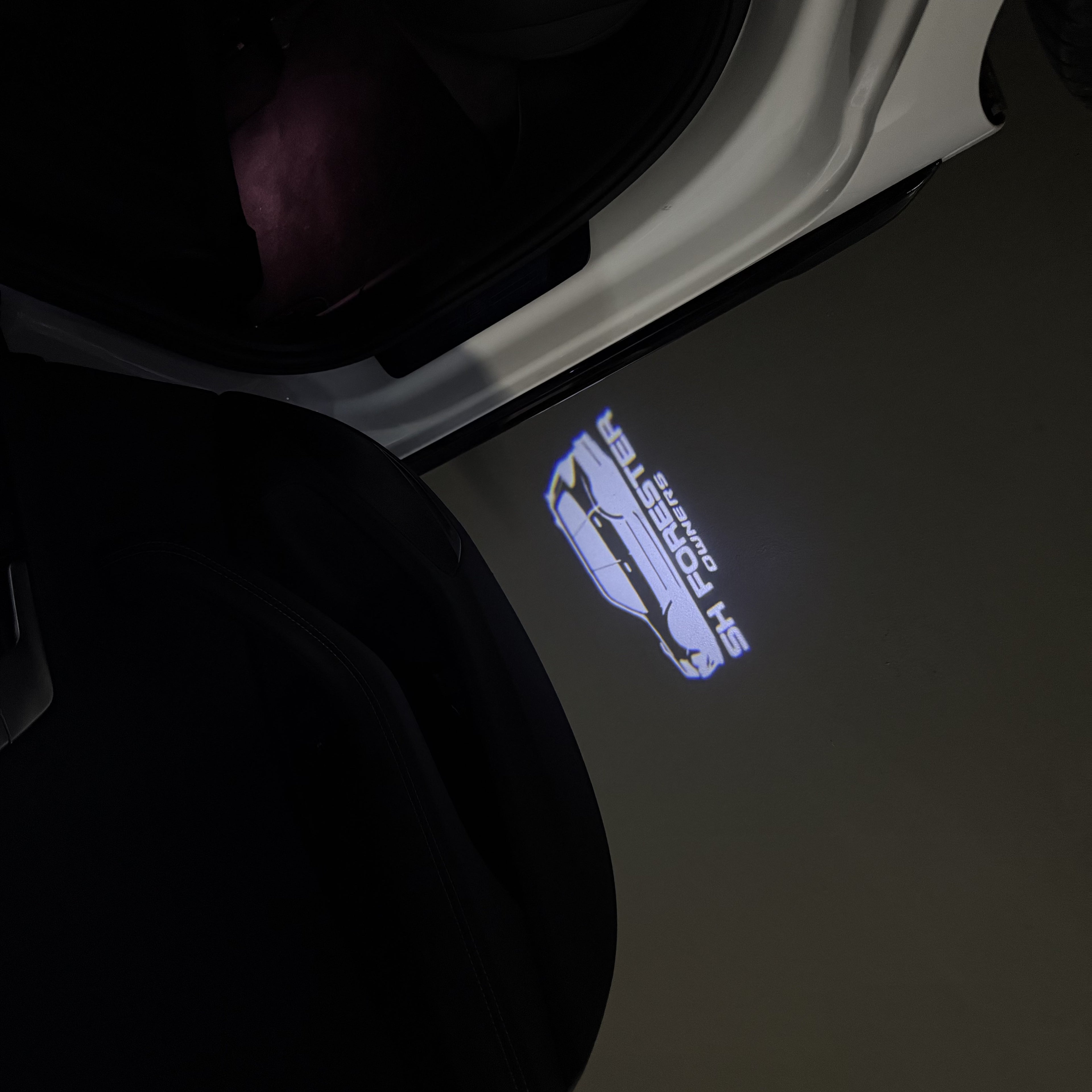 SUBARU FORESTER LOGO PROJECROTR LIGHTS (quantity 1 = 1 sets/2 door lights) Nr.03A32