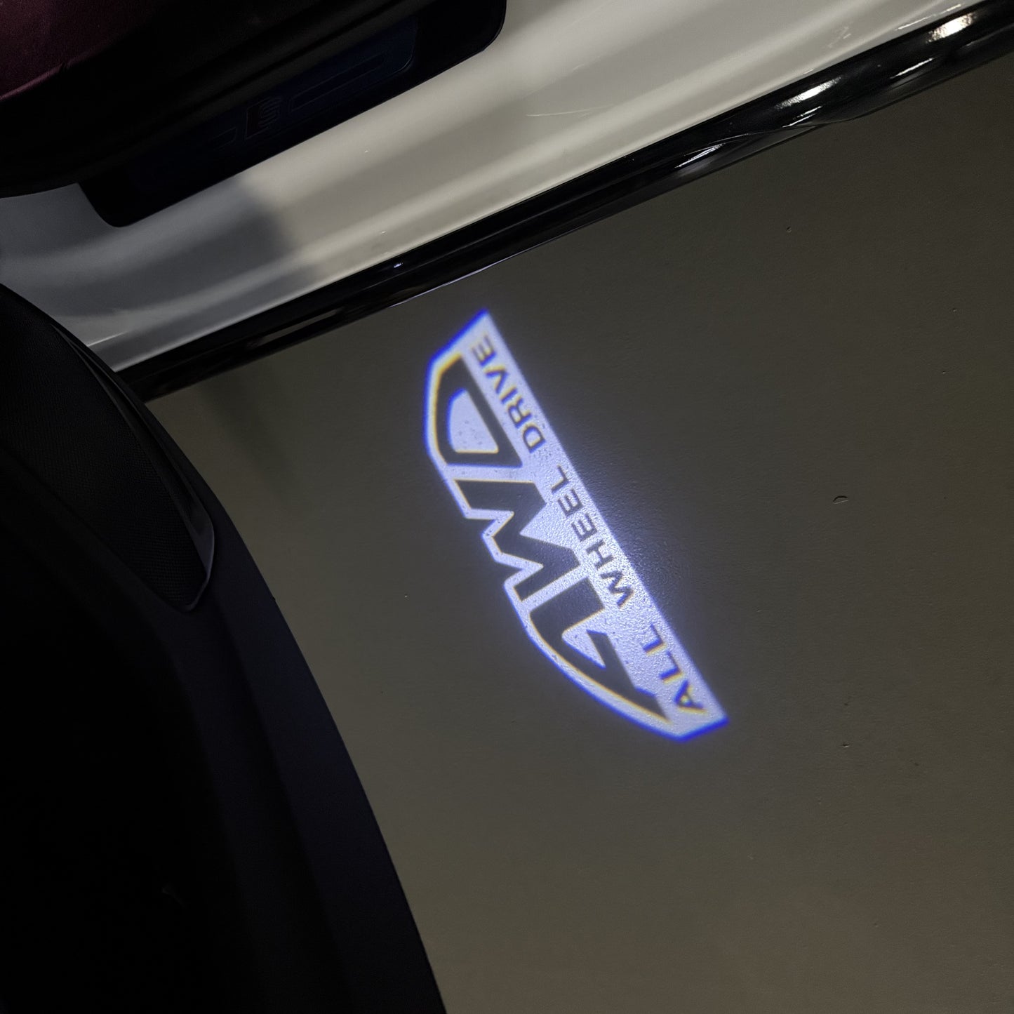 SUBARU AWD LOGO PROJECROTR LIGHTS (quantity 1 = 1 sets/2 door lights) Nr.03A54