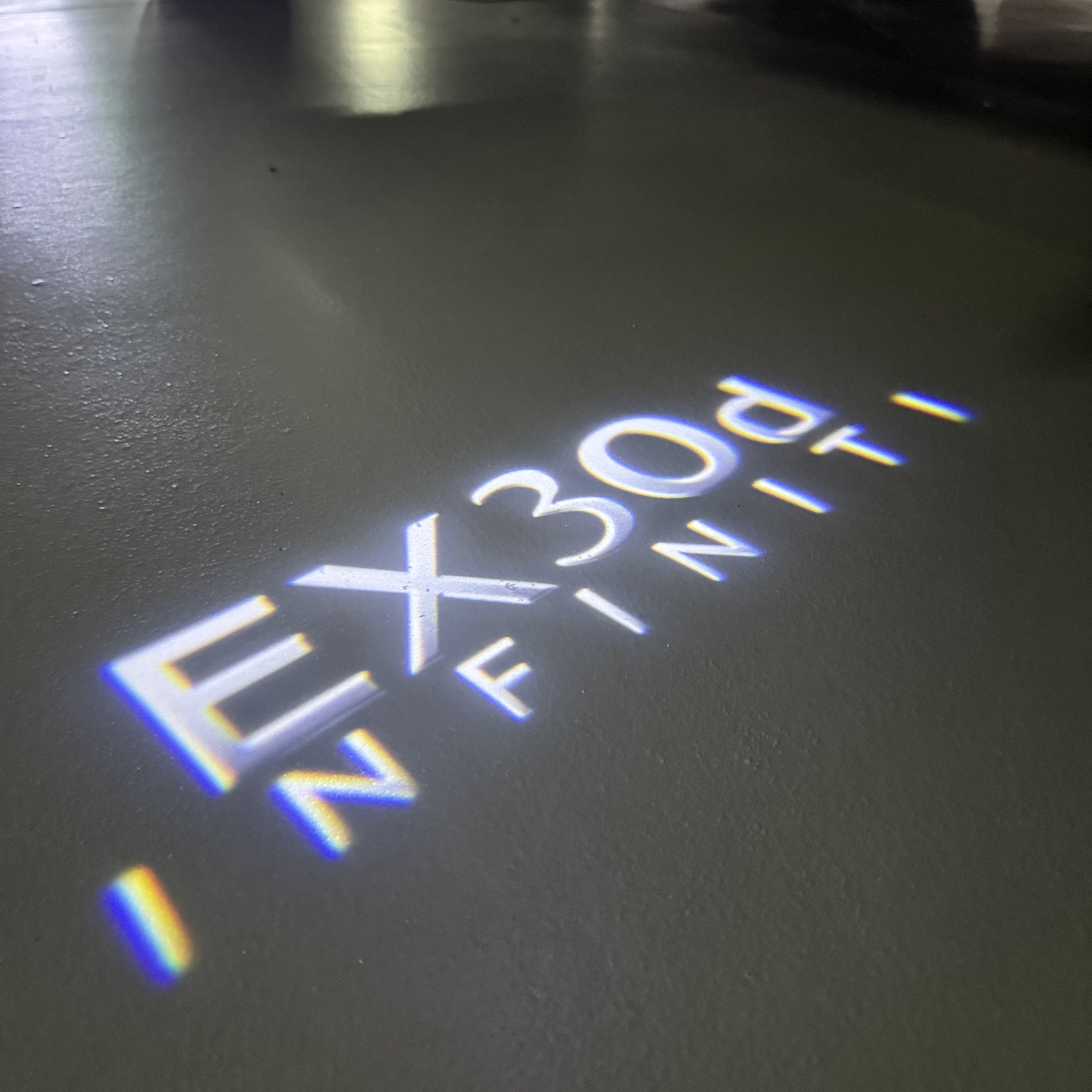 INFINITI  EX30d LOGO PROJECROTR LIGHTS  (quantity 1 = 1 sets/2 door lights)Nr.74A46