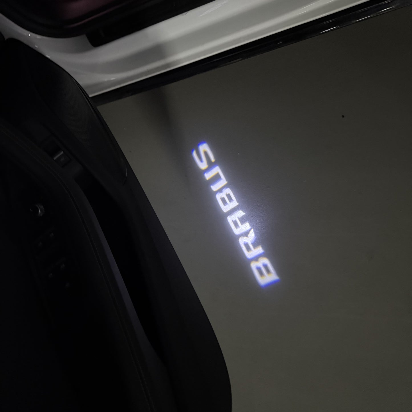 MERCEDES BENZ BRABUS LOGO PROJECTOT LIGHTS(quantity 1 = 1 sets/2 door lights) Nr.03f 010