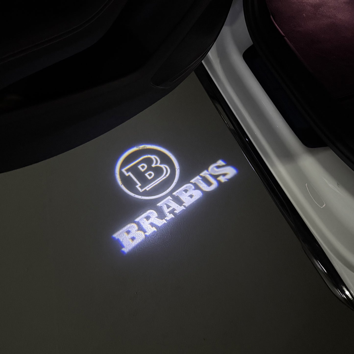 MERCEDES BENZ BRABUS LOGO PROJECTOT LIGHTS(quantity 1 = 1 sets/2 door lights) Nr.03f 011