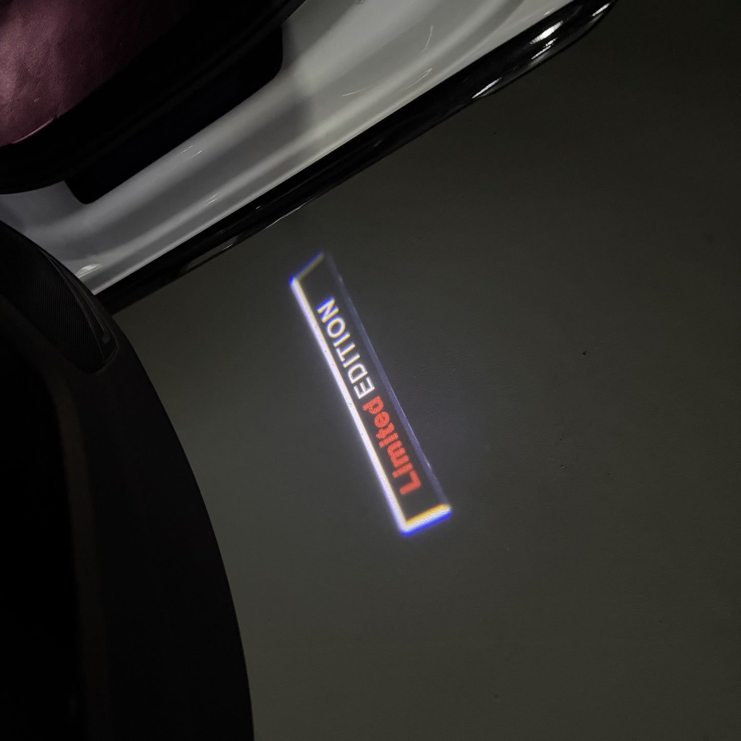 MERCEDES BENZ EDITION LOGO PROJECTOT LIGHTS(quantity 1 = 1 sets/2 door lights) Nr.03f 020