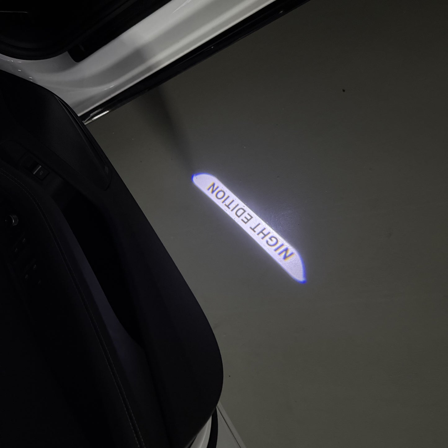 MERCEDES BENZ  EDITION LOGO PROJECTOT LIGHTS(quantity 1 = 1 sets/2 door lights) Nr.03f 016