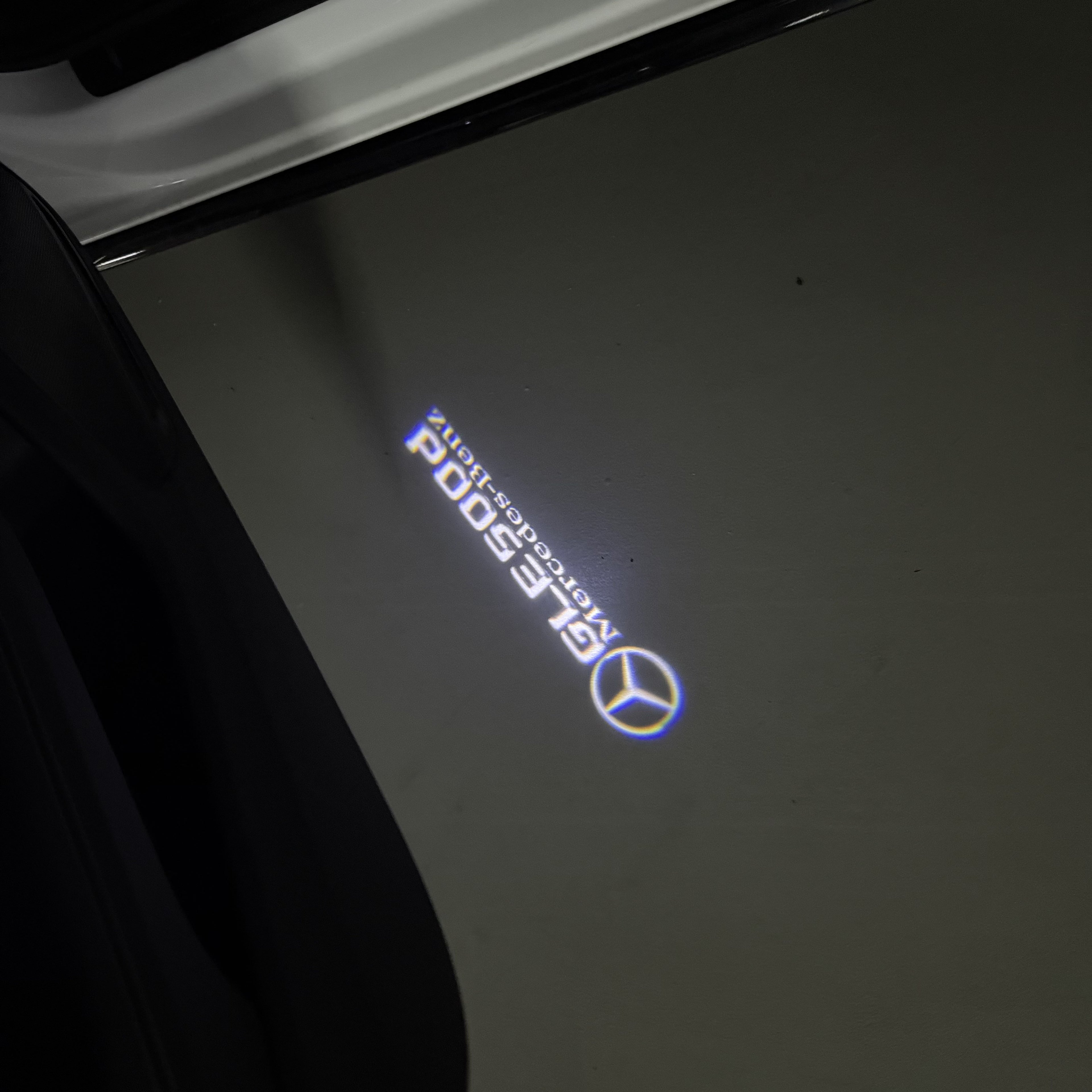 Feu de signalisation Mercedes - Benz No 03 (qty 1 = 1 ensemble / 2 feux de porte)