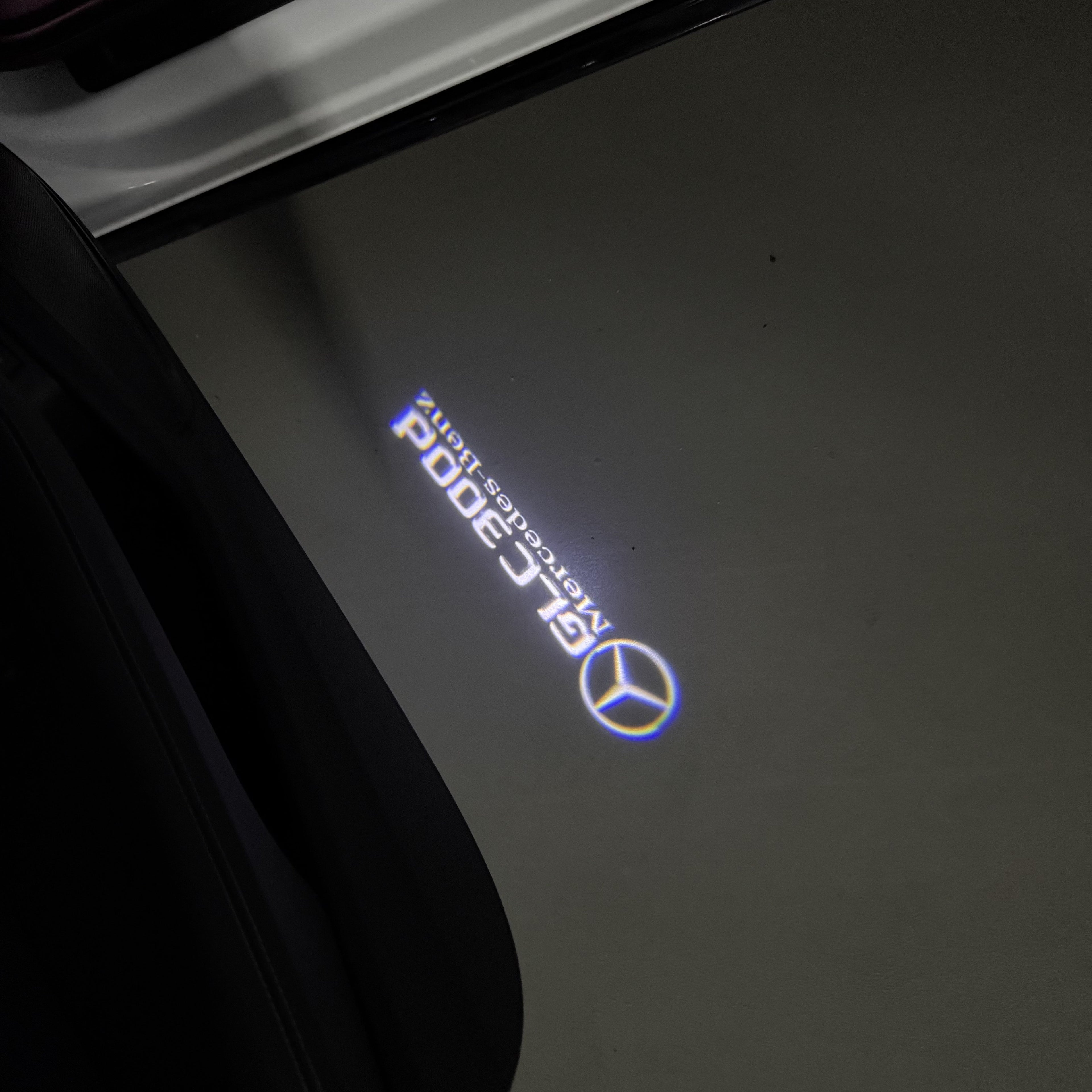 Feu de signalisation Mercedes - Benz No 03 (qty 1 = 1 ensemble / 2 feux de porte)