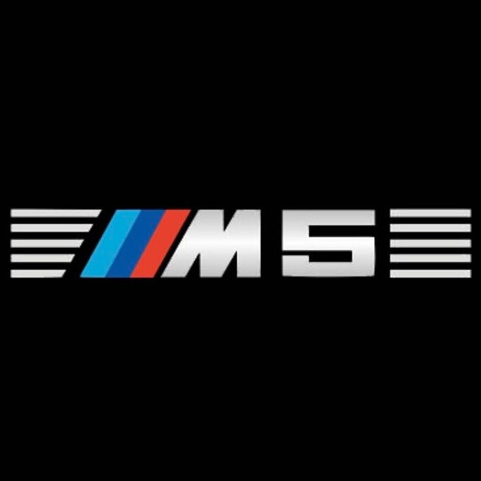 BMW M5 LOGO PROJECTOT LIGHTS Nr.23 (الكمية 1 = 1 مجموعة / 2 أضواء باب)