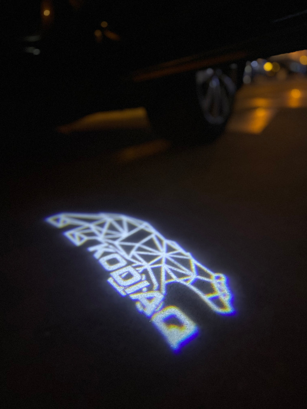 SKODA KODIAQ LOGO PROJECTOT LIGHTS Nr.00068 (quantity  1 =  2 Logo Film /  2 door lights)