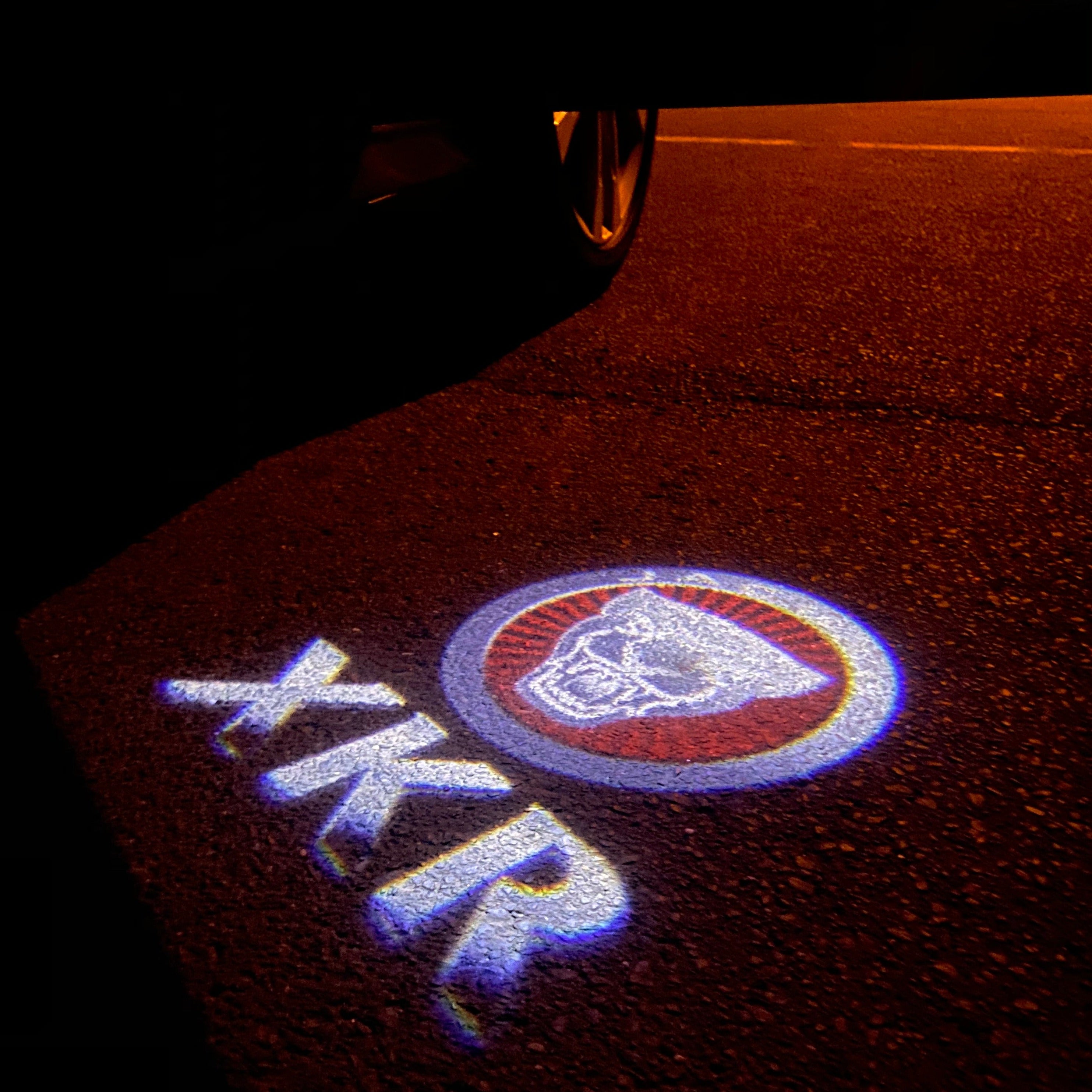 JAGUAR XKR LOGO PROJECROTR LIGHTS Nr.96  (quantity 1 = 1 sets/2 door lights)