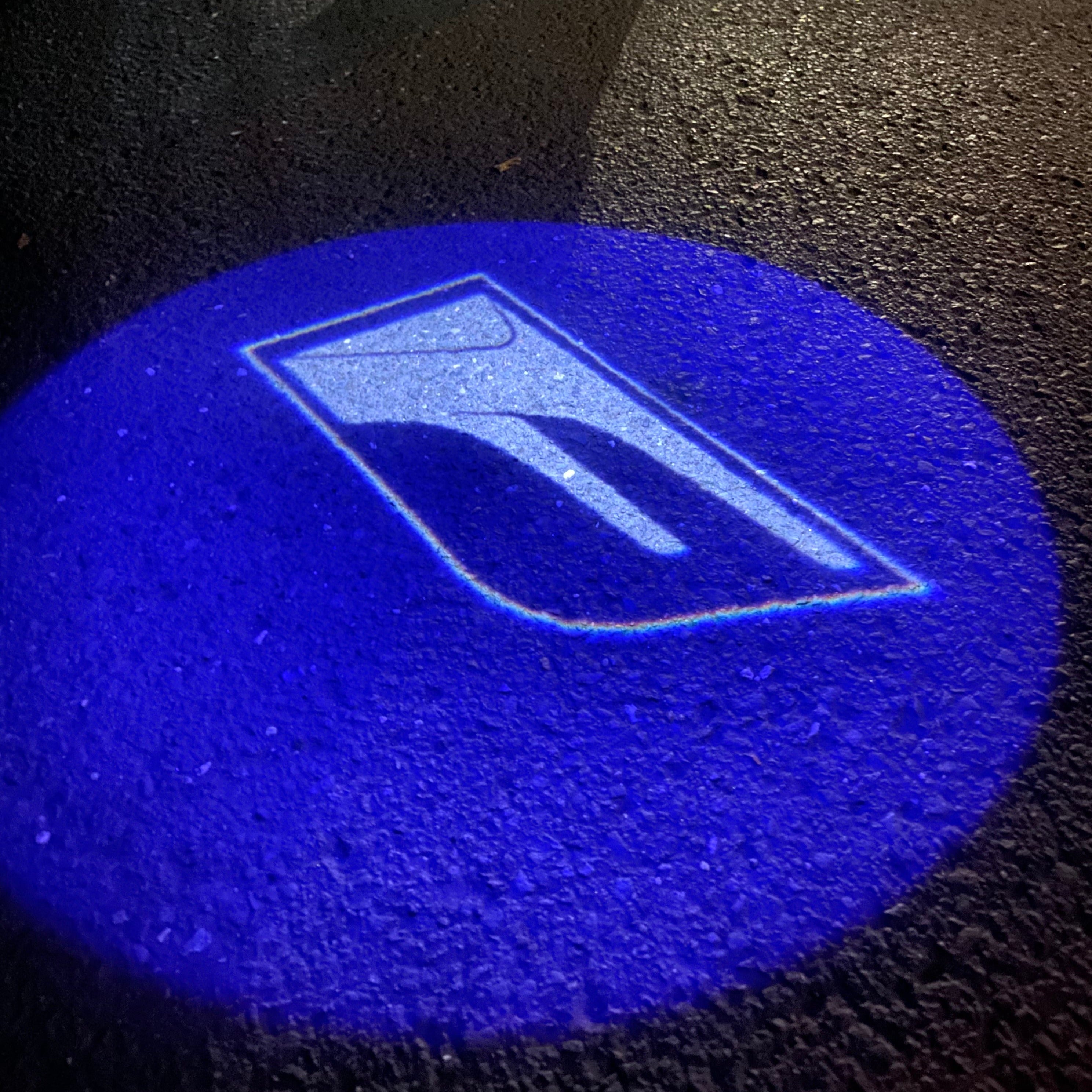 LEXUS  RCF   LOGO PROJECROTR LIGHTS Nr.03(quantity 1 = 1 sets/2 door lights)