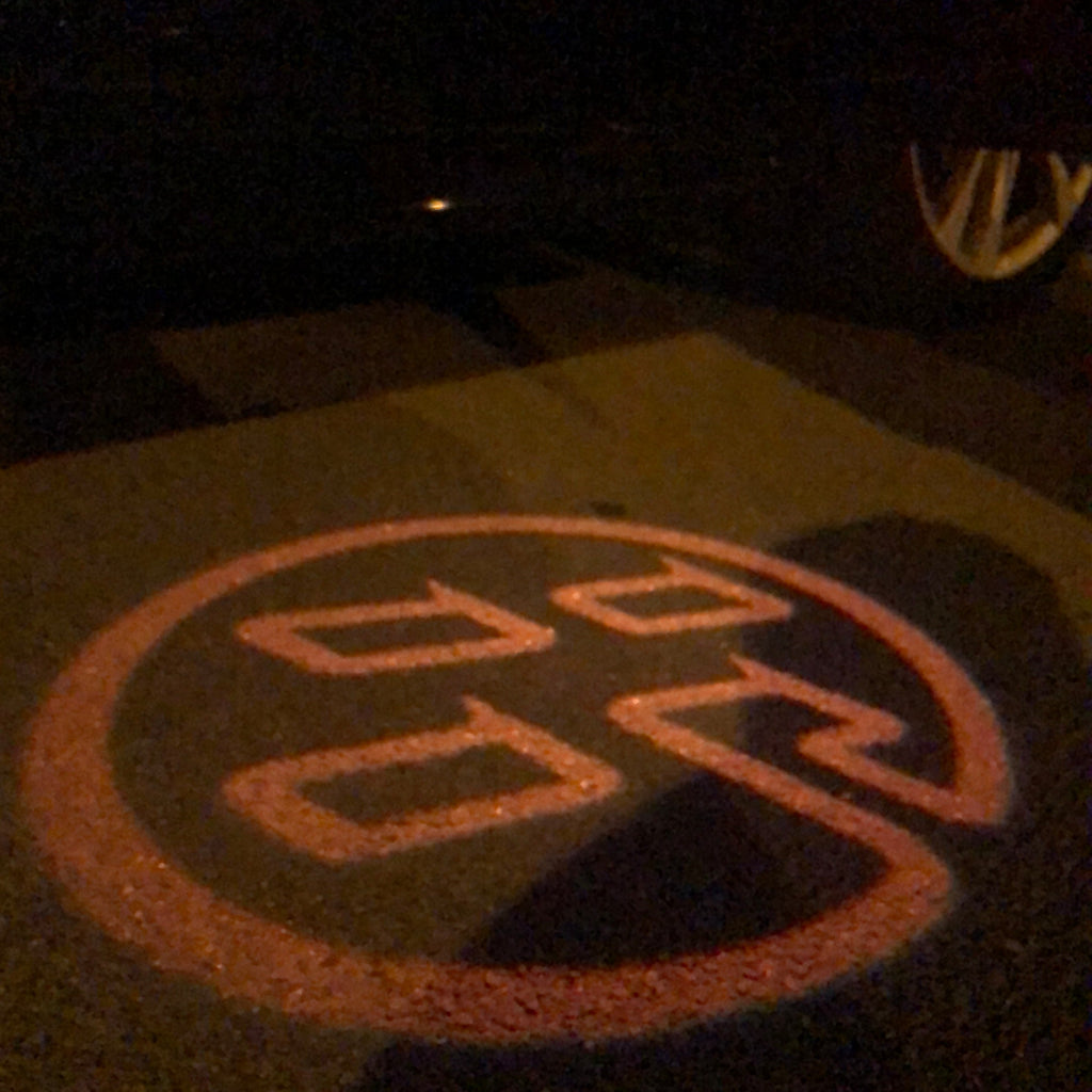 TOYOTA  GT86 LOGO PROJECROTR LIGHTS Nr.04  (quantity 1 = 2 Logo Films /2 door lights）