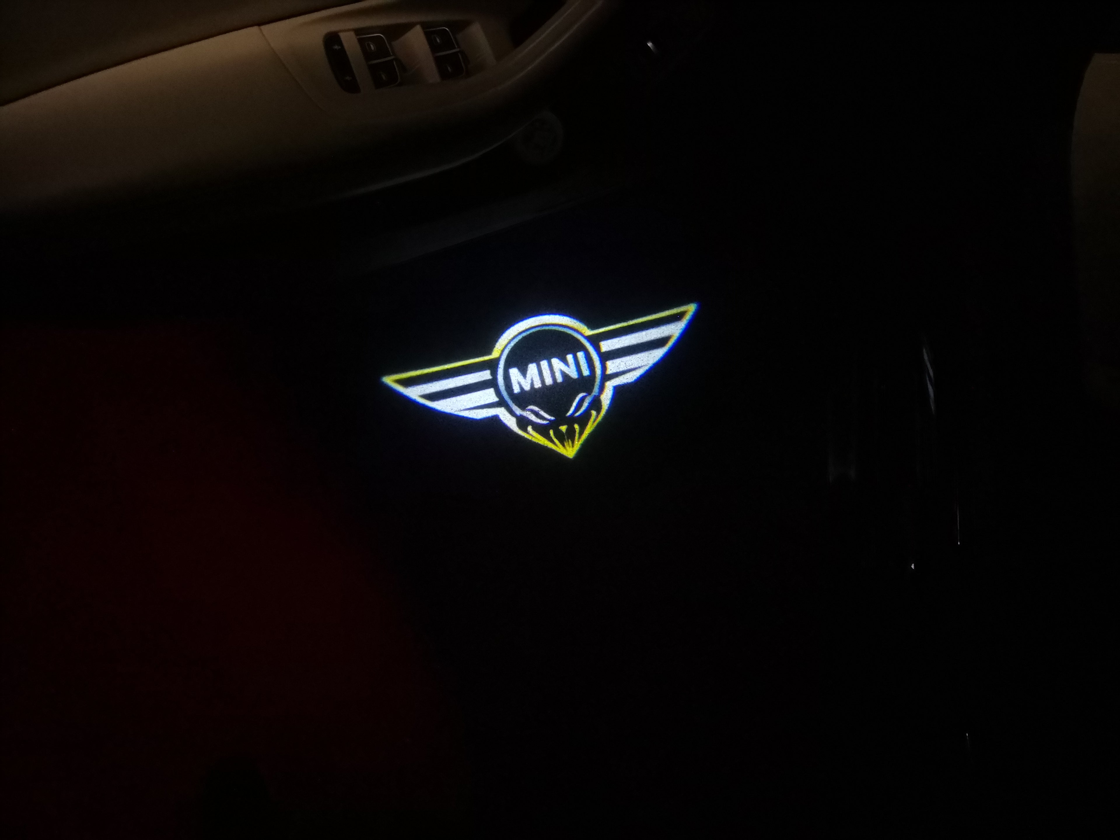 MINI ORIGINAL LOGO PROJECROTR LIGHTS Nr.14 (quantity  1 =  2 Logo Film /  2 door lights)