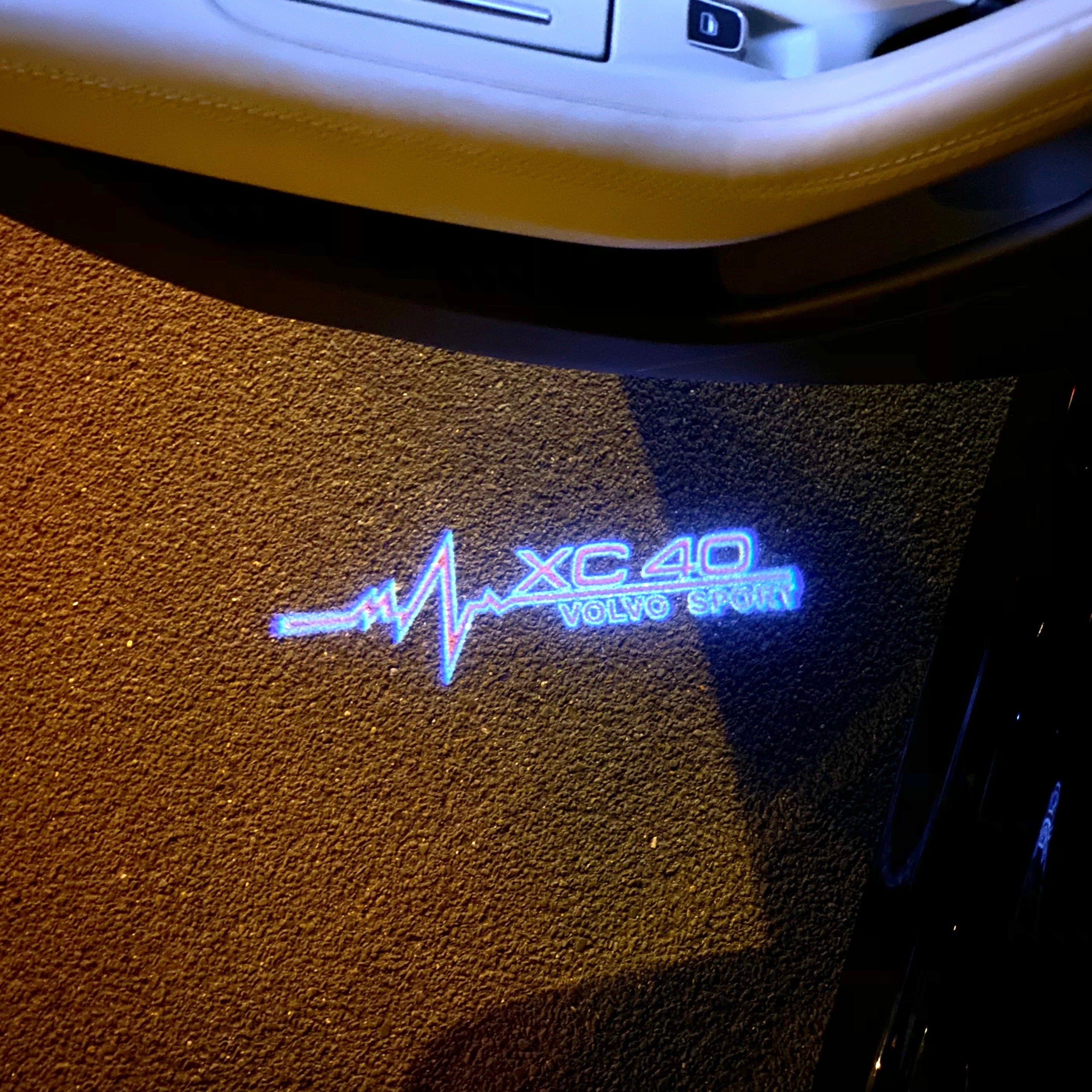 Volvo XC 40 LOGO PROJECROTR LIGHTS Nr.35 (quantity  1 =  2 Logo Film /  2 door lights)